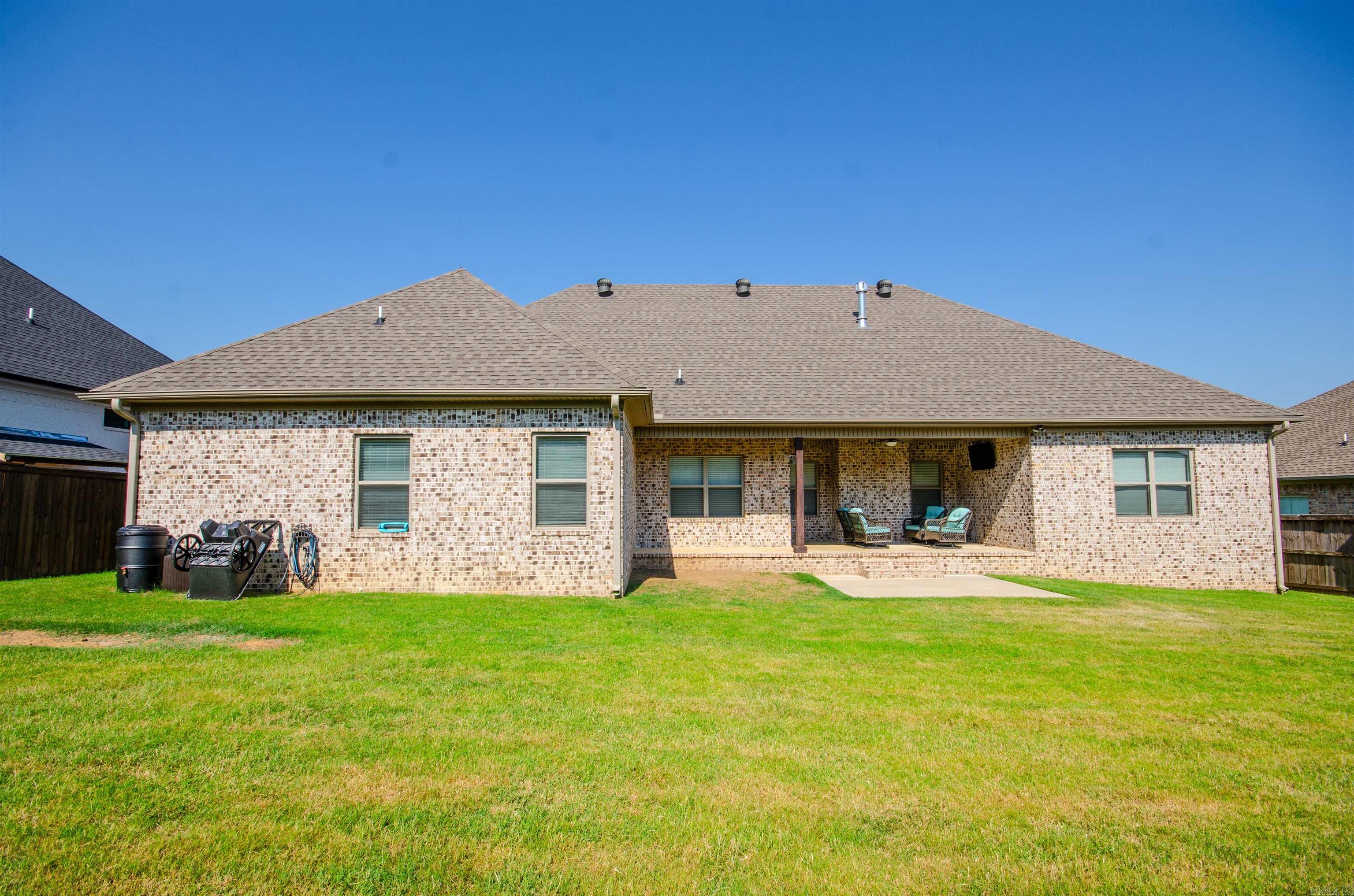 Salem Woods - Residential