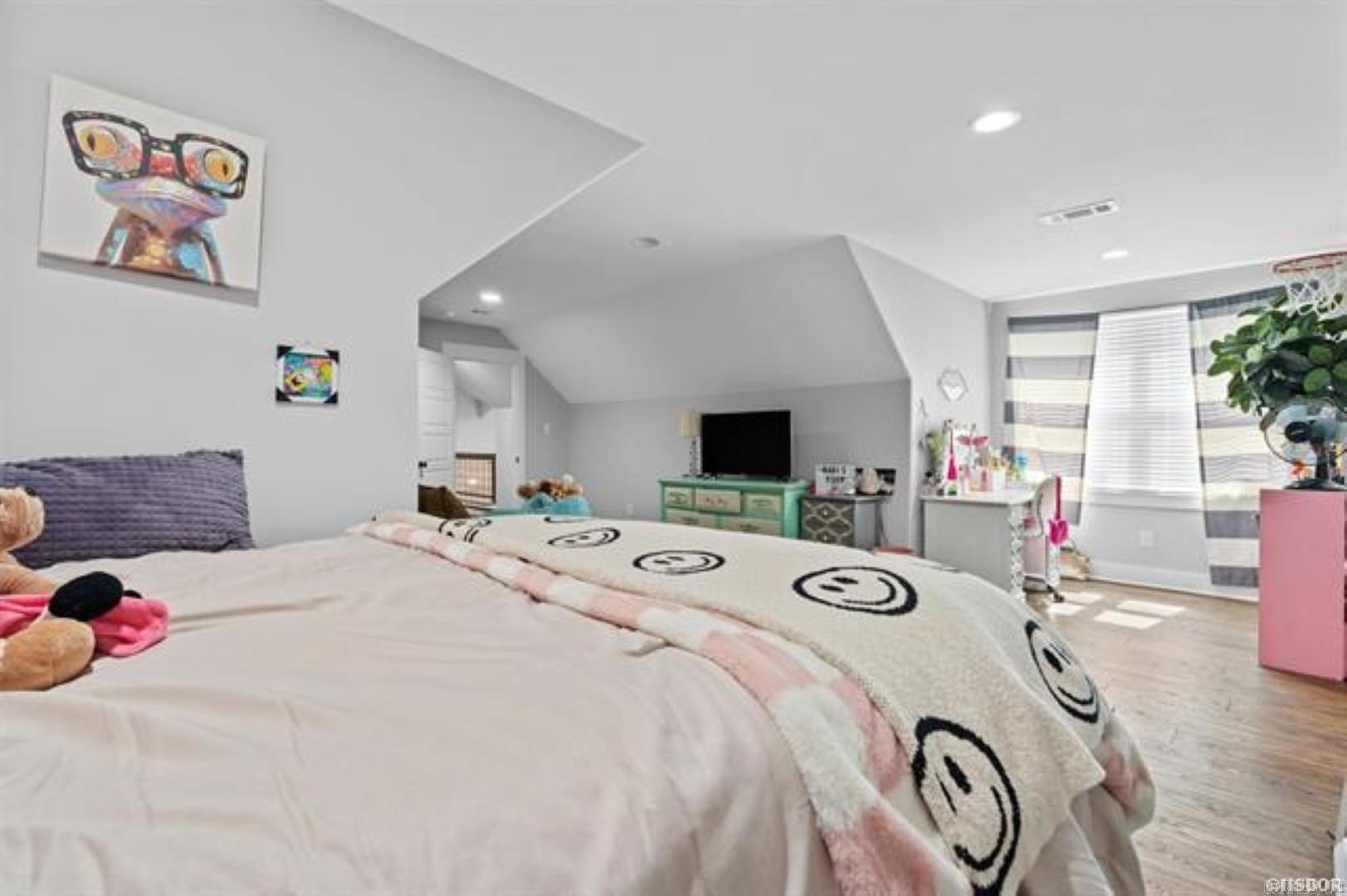 Windsong - Residential