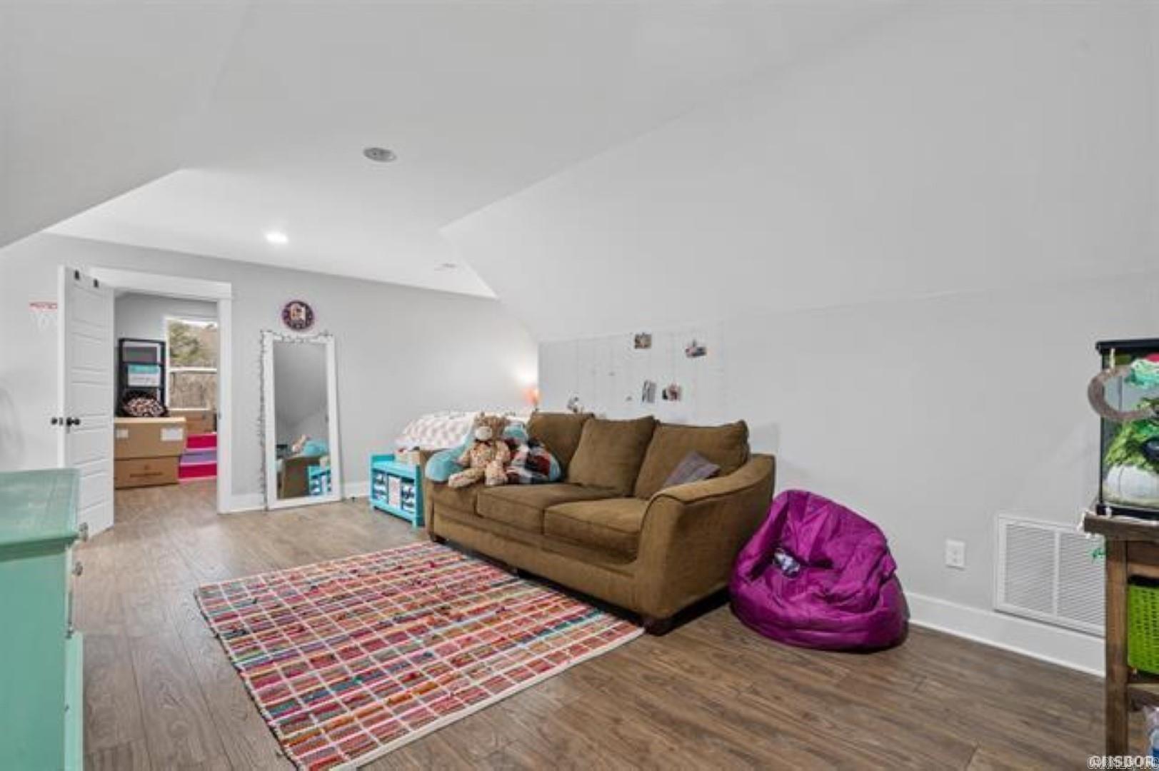 Windsong - Residential