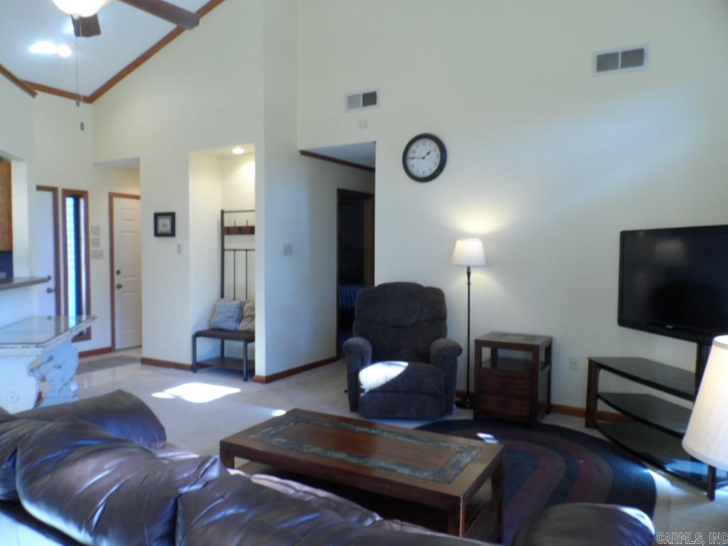 ROLLING OAKS - Residential