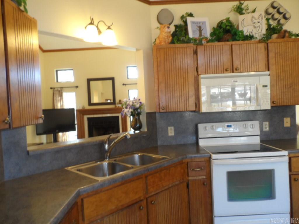 ROLLING OAKS - Residential