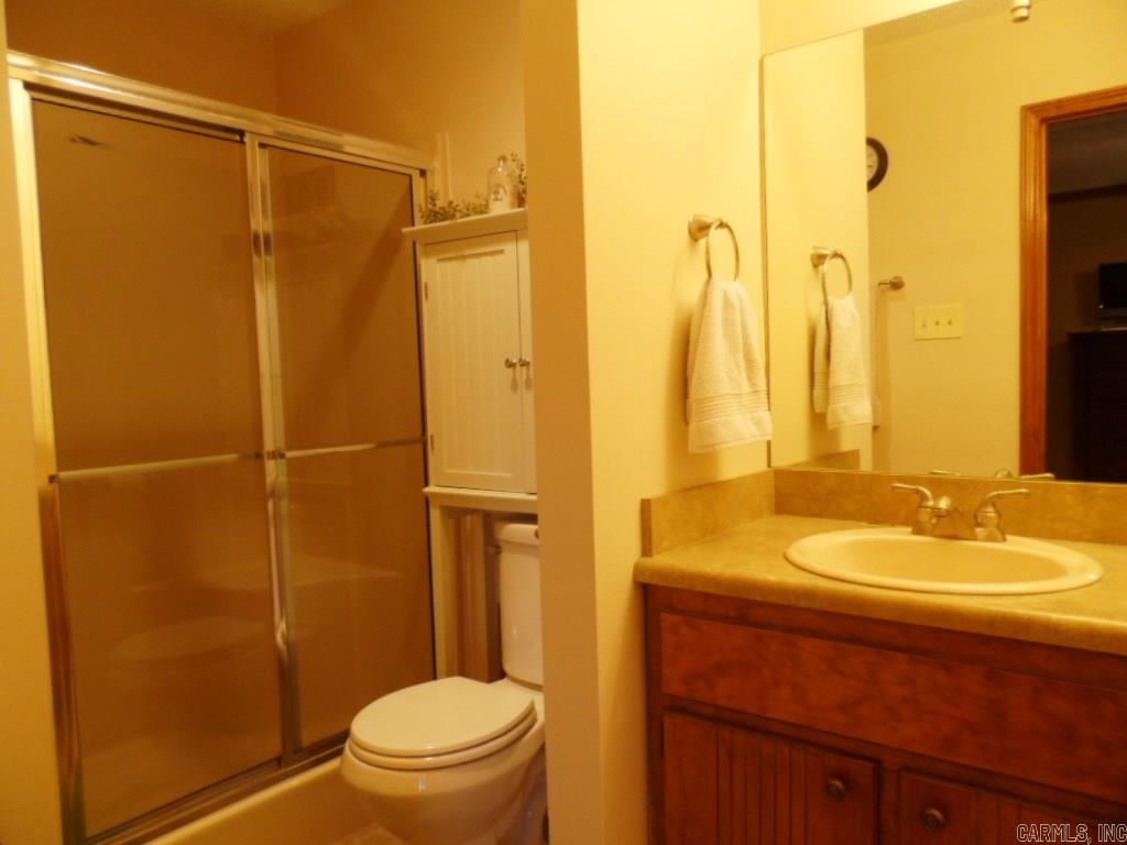 ROLLING OAKS - Residential