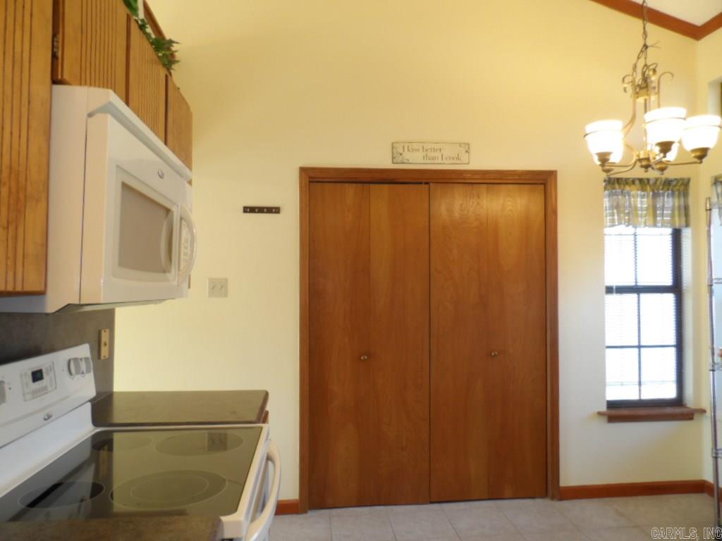 ROLLING OAKS - Residential