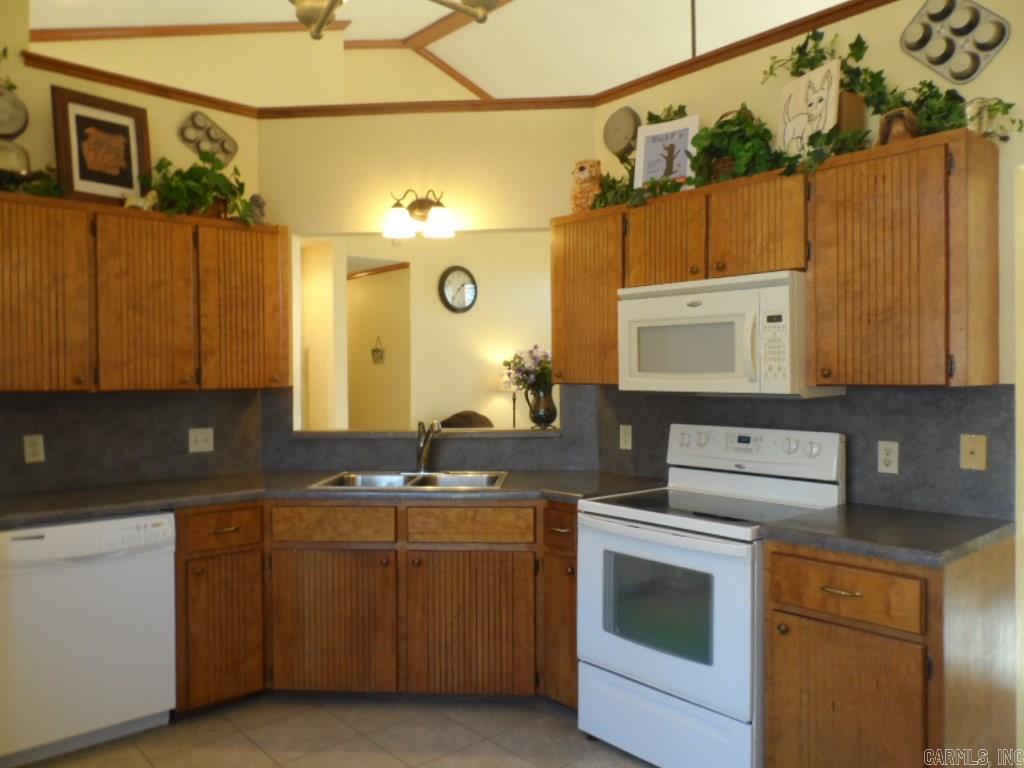 ROLLING OAKS - Residential