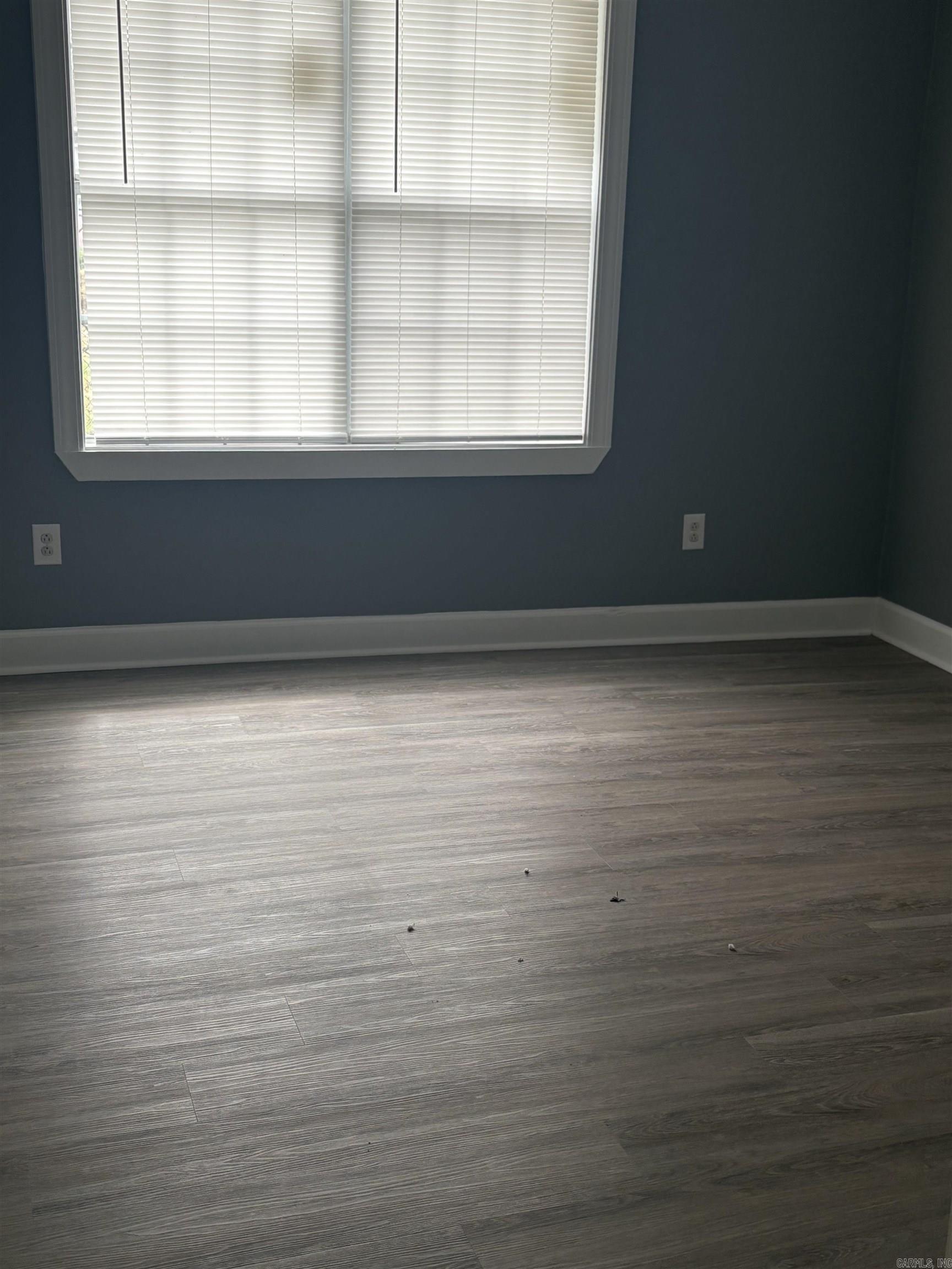 CHESTERFIELD SQUARE - Residential