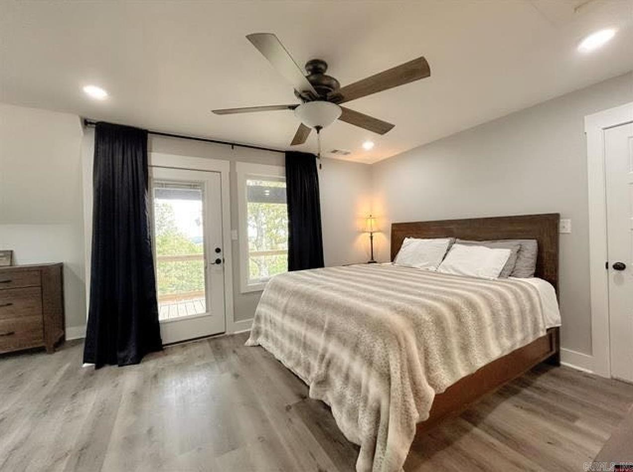 Oak Country Estates - Residential