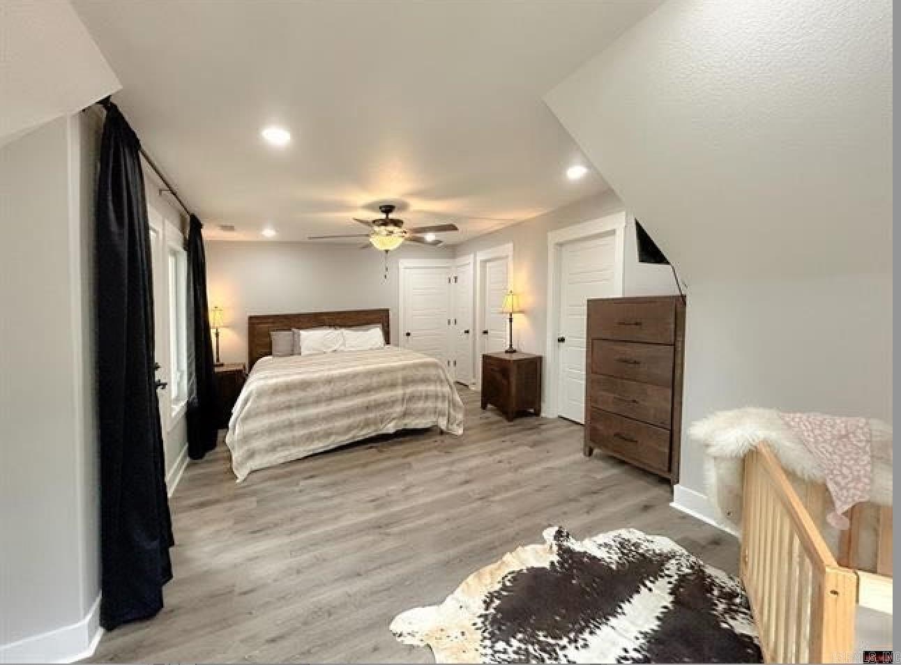 Oak Country Estates - Residential