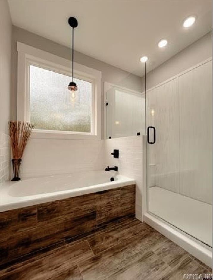 Oak Country Estates - Residential
