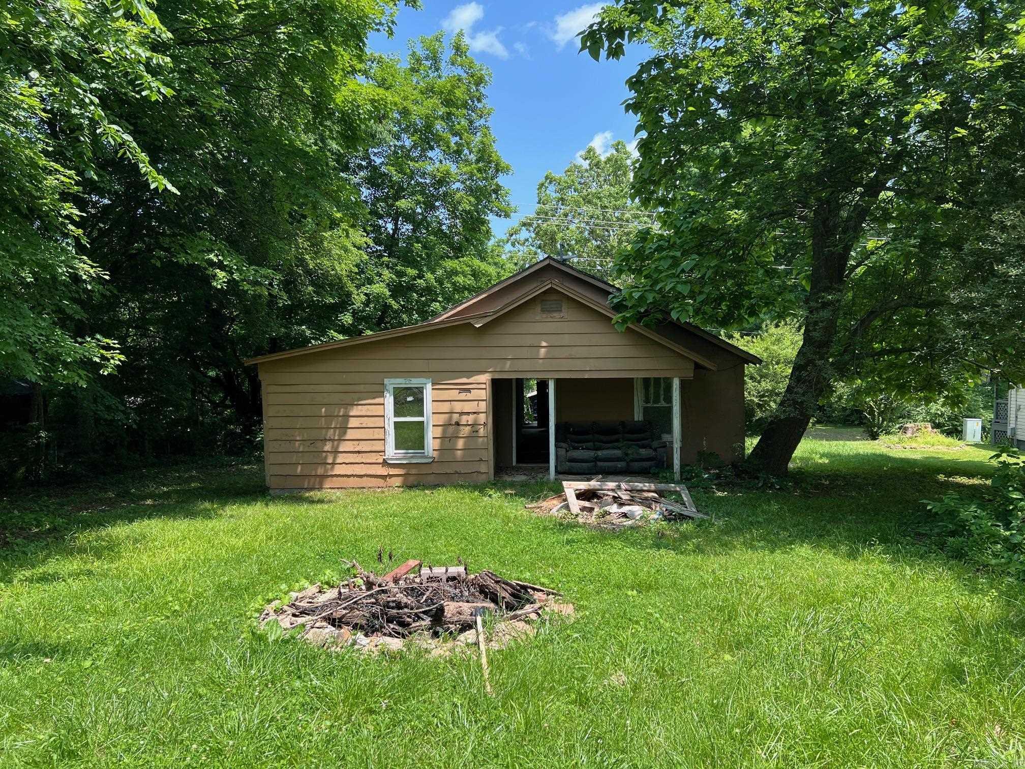 House needs alot of work. Sits on 3 lots