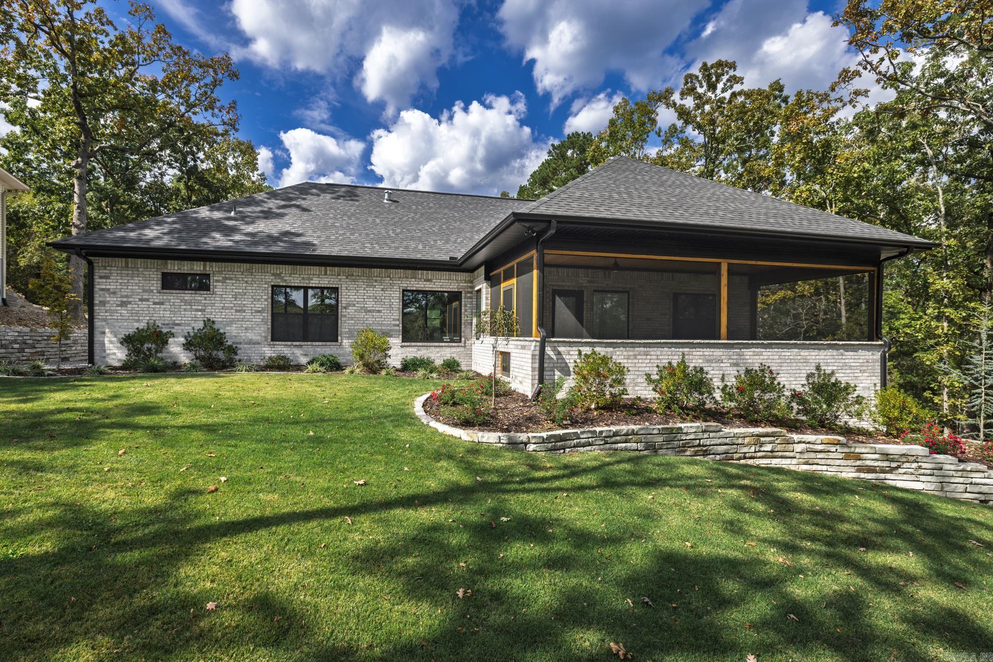 SAN PABLO - Residential