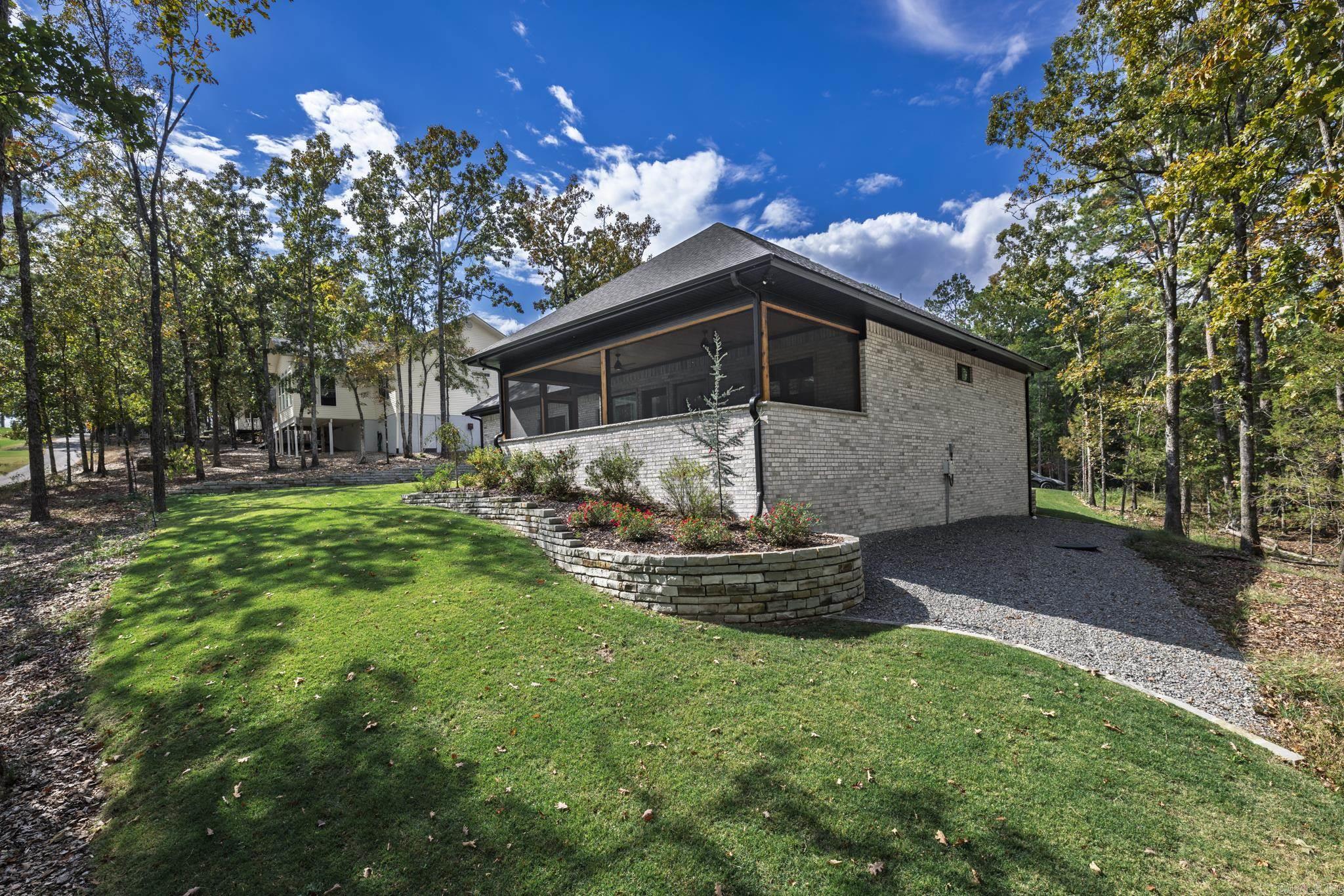 SAN PABLO - Residential