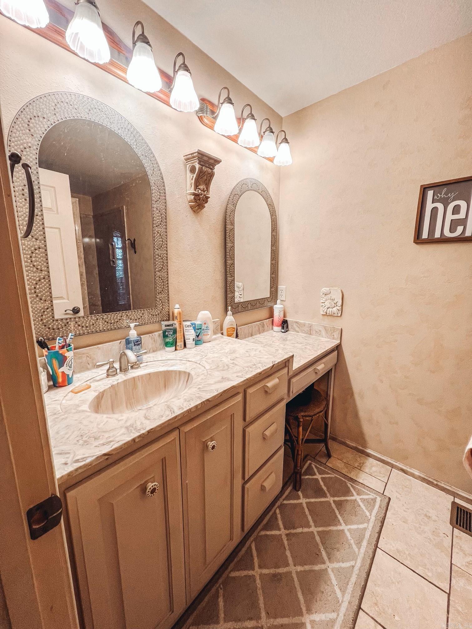 WOODHAVEN - LAKE - Residential