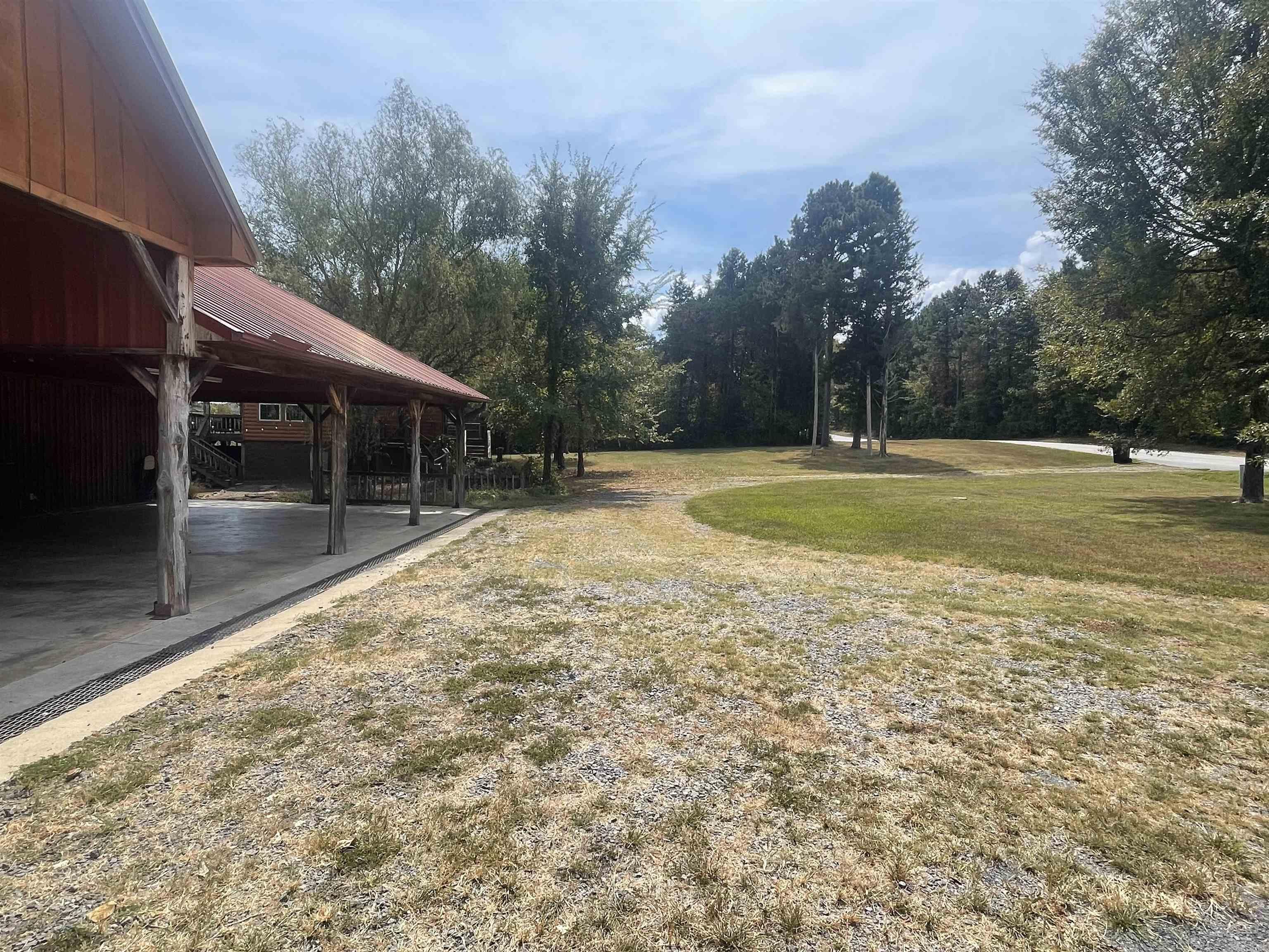 WOODHAVEN - LAKE - Residential