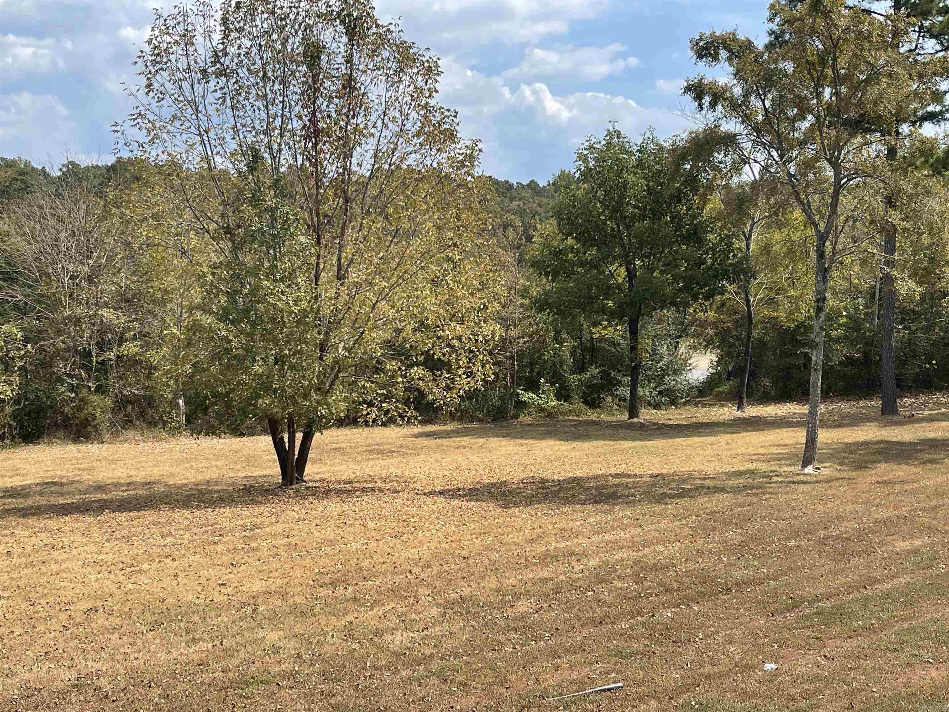 WOODHAVEN - LAKE - Residential