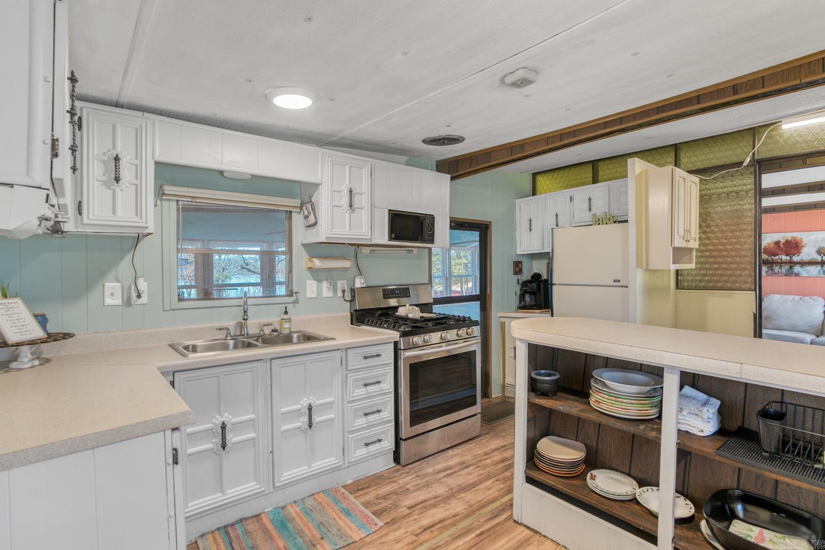 RIVERSIDE ADDITION - Residential