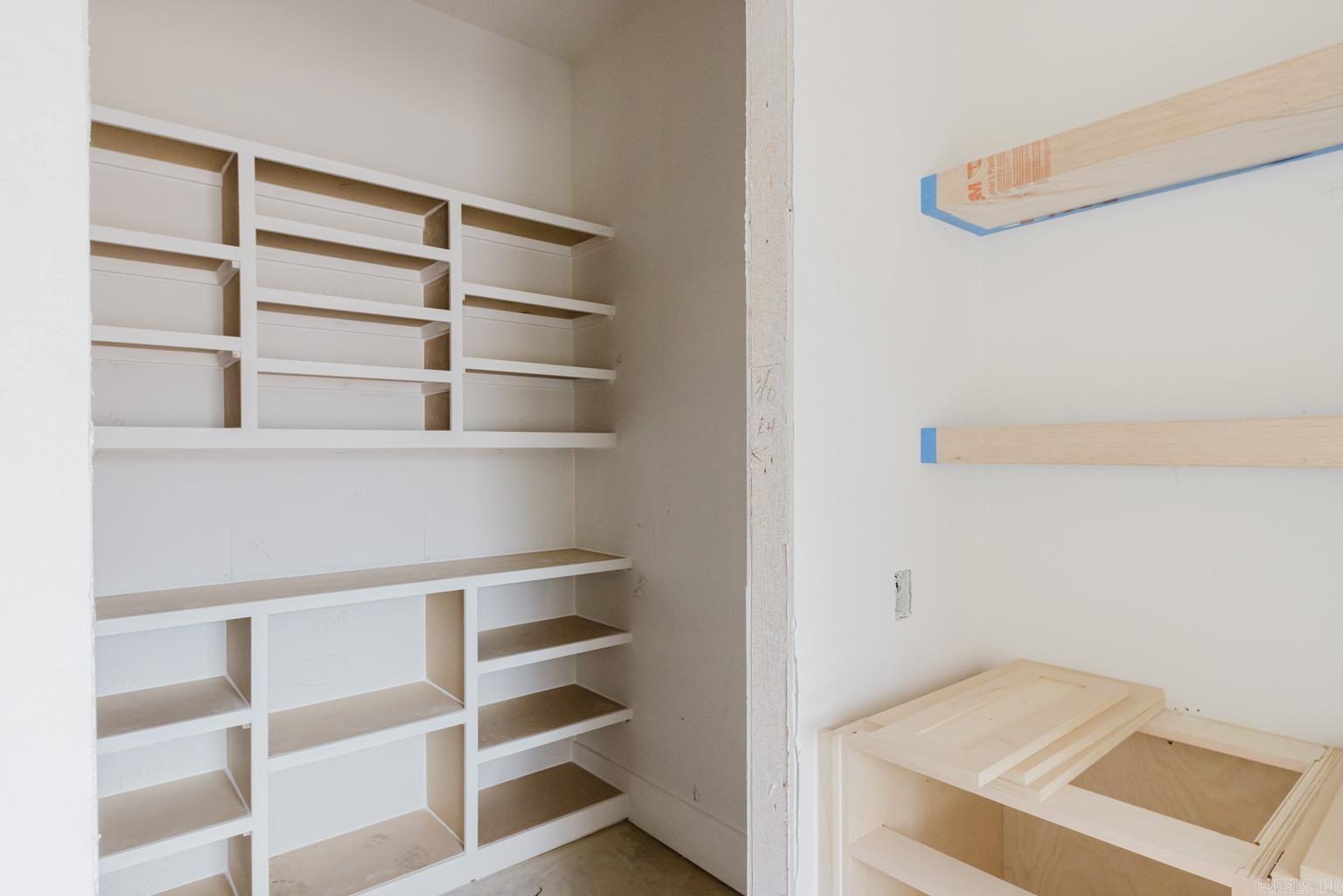 HAZEL OAK - Residential