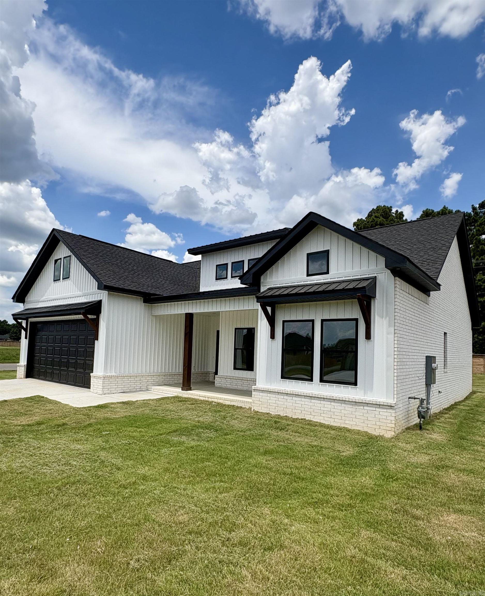 East Meadow - Residential