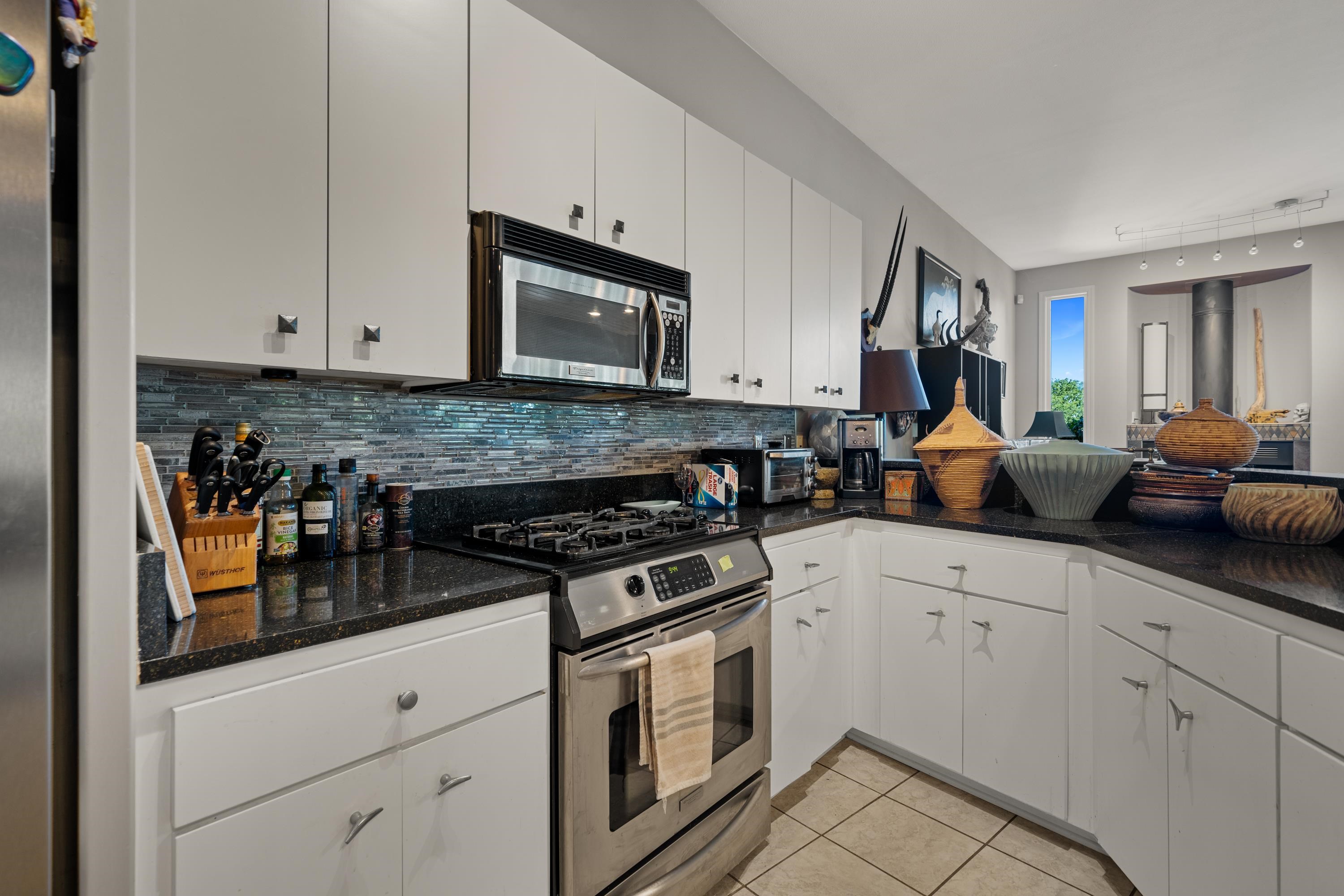 DIAMOND SPRINGS ESTATES HPR - Residential