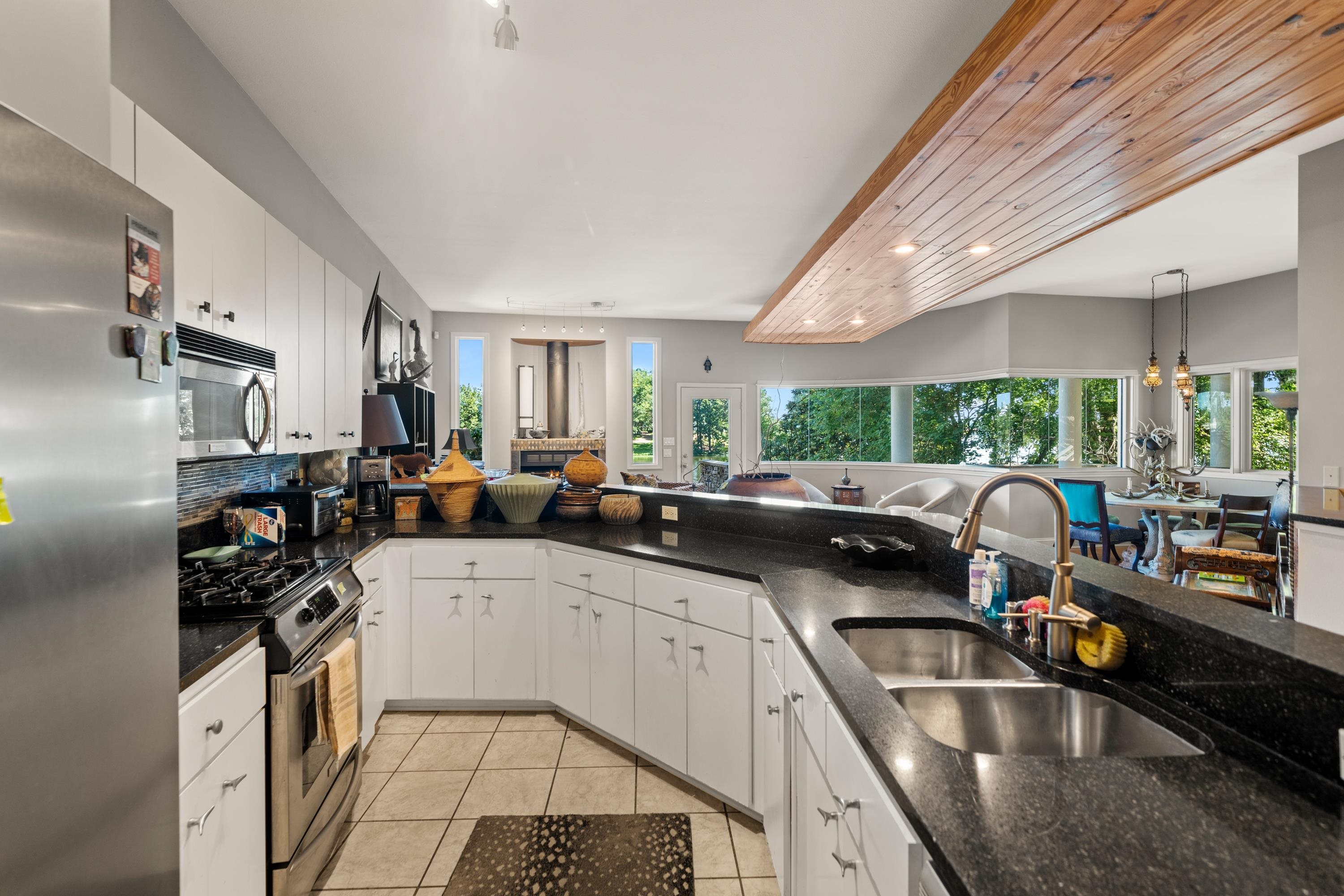 DIAMOND SPRINGS ESTATES HPR - Residential