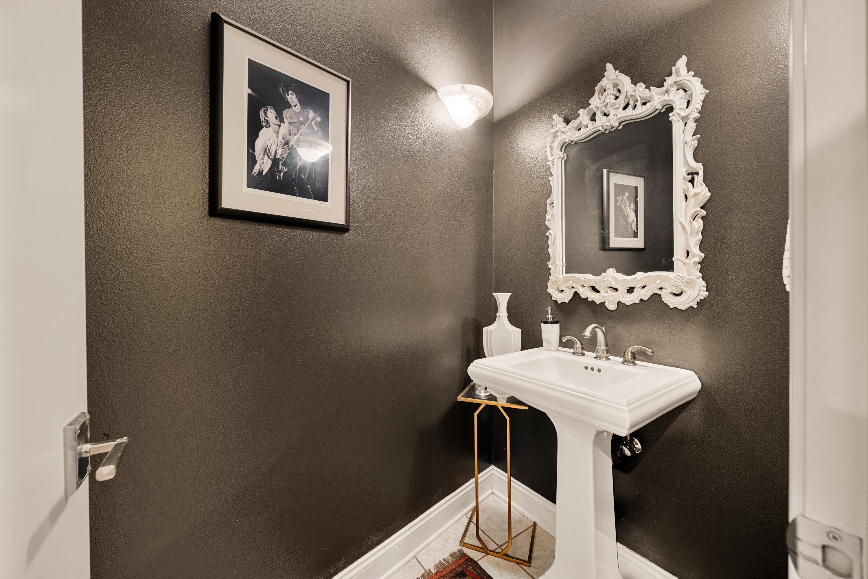 DIAMOND SPRINGS ESTATES HPR - Residential