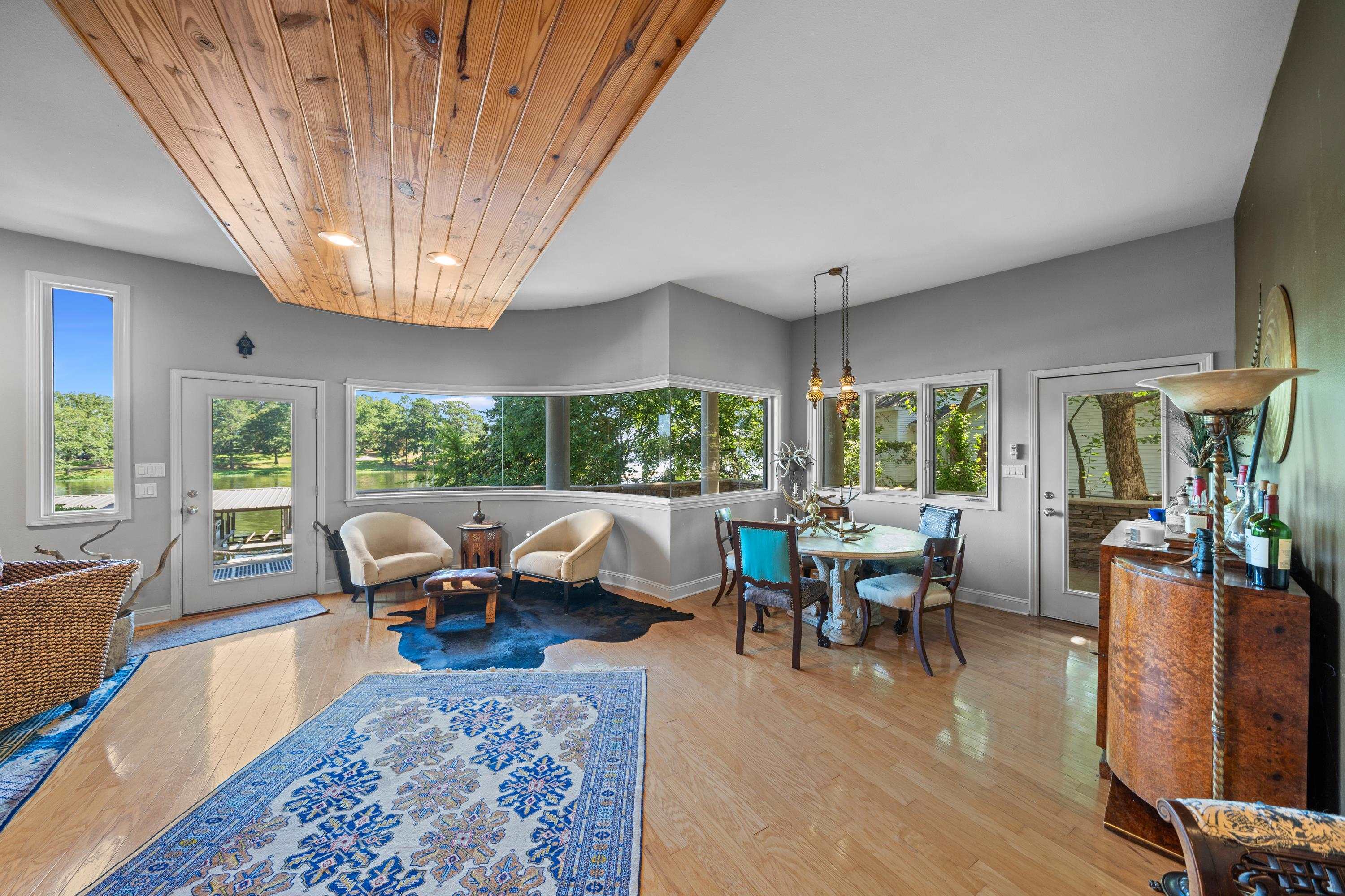 DIAMOND SPRINGS ESTATES HPR - Residential