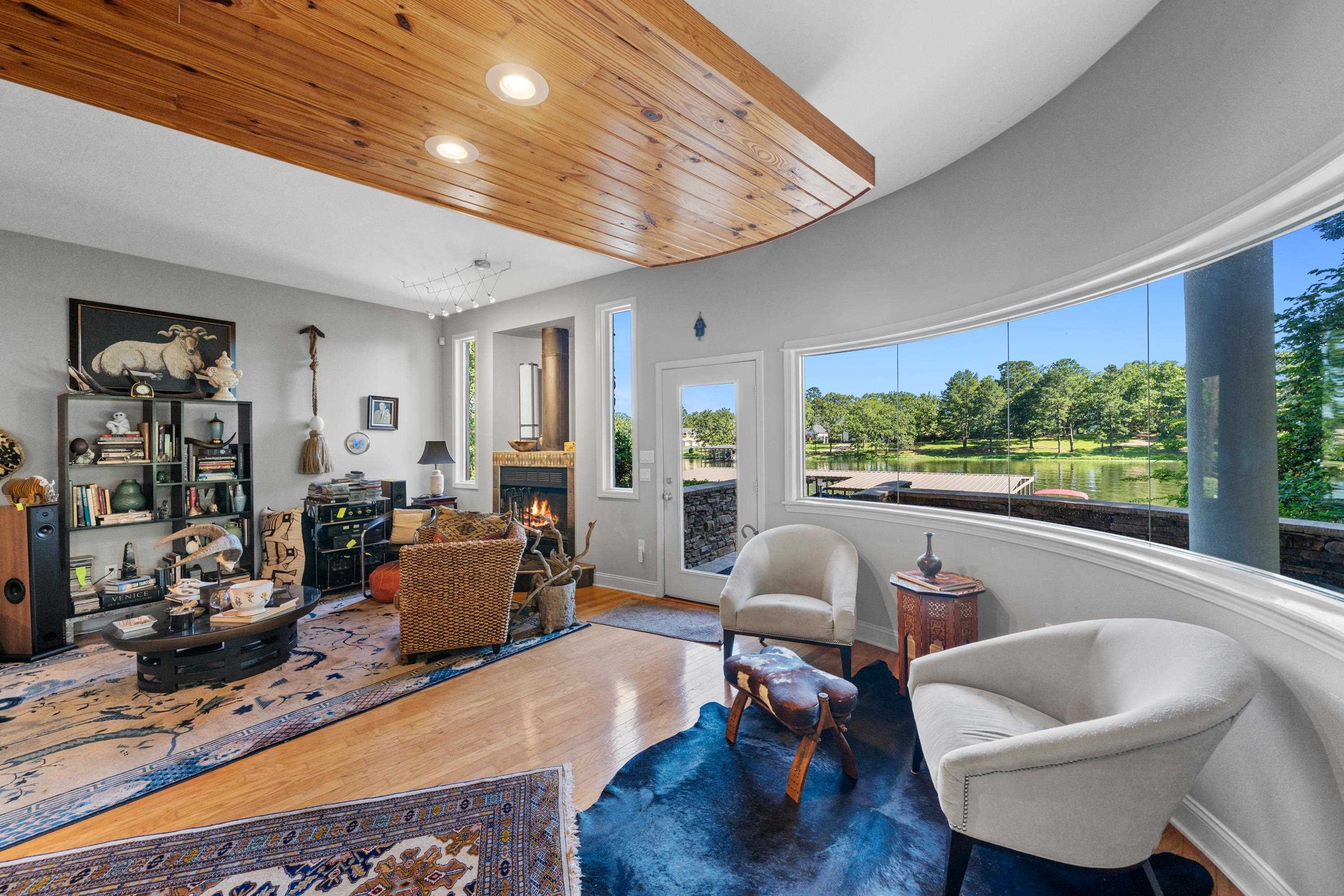 DIAMOND SPRINGS ESTATES HPR - Residential