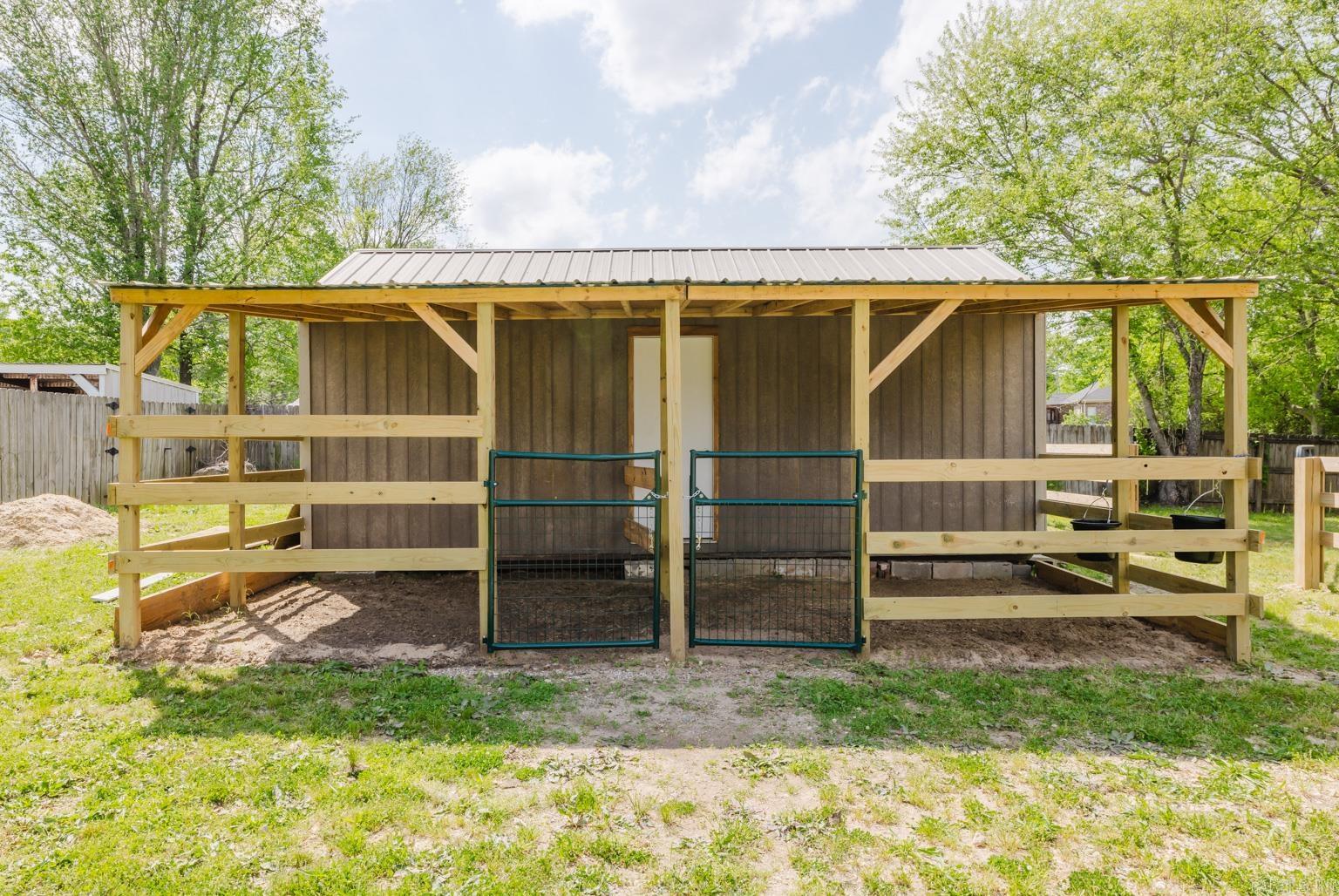 BENTON HEIGHTS - Residential