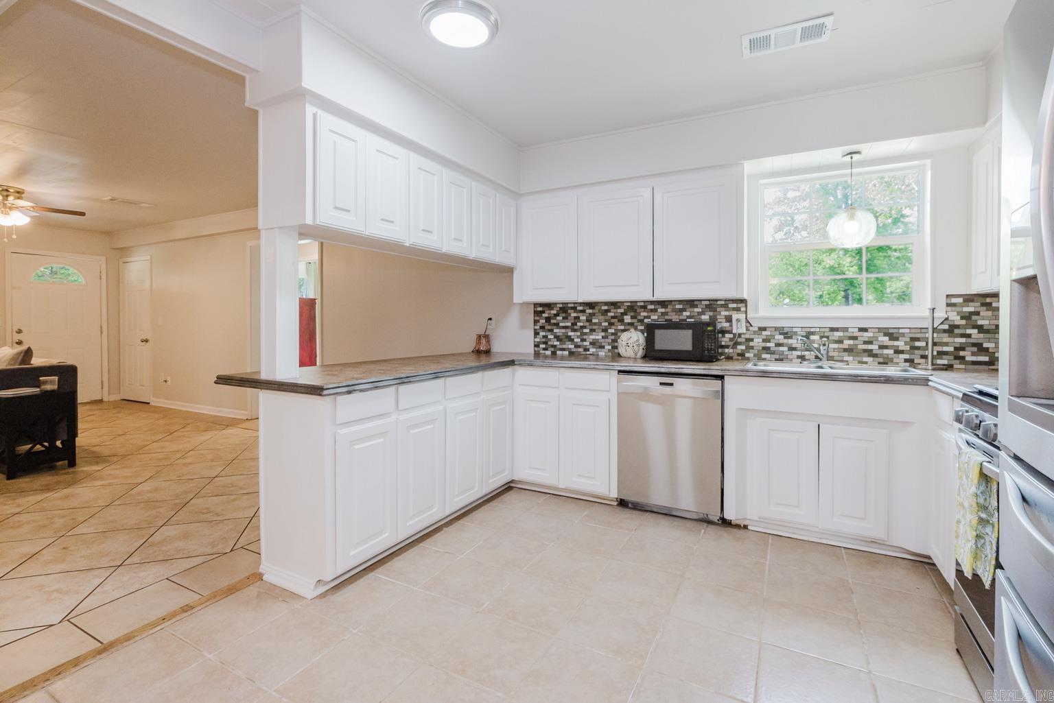 BENTON HEIGHTS - Residential