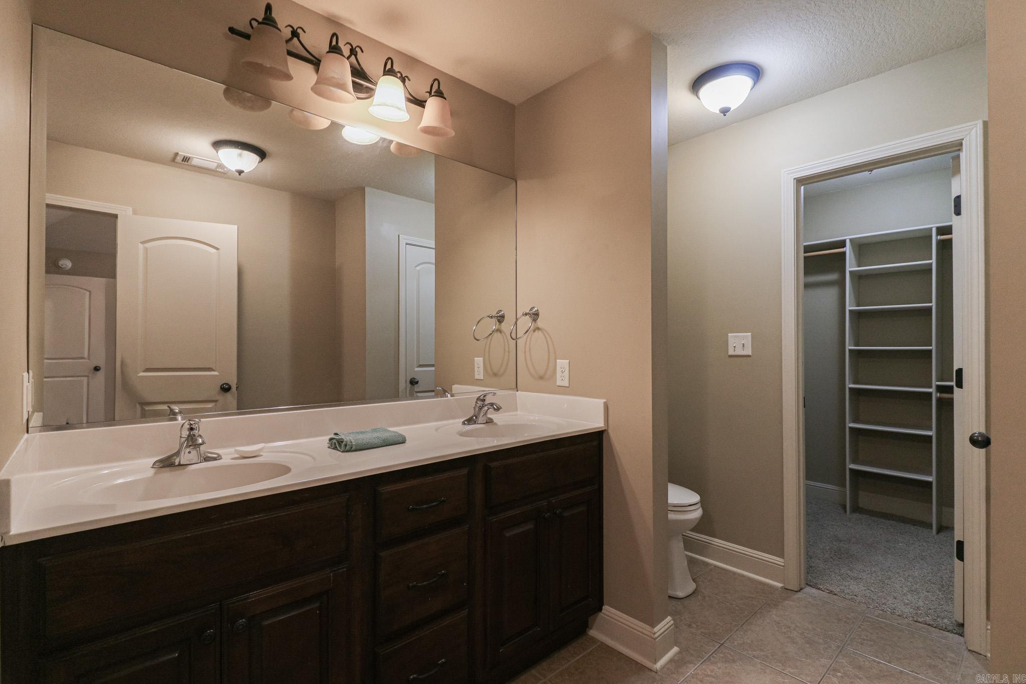 PROSPECT FARMS - Residential