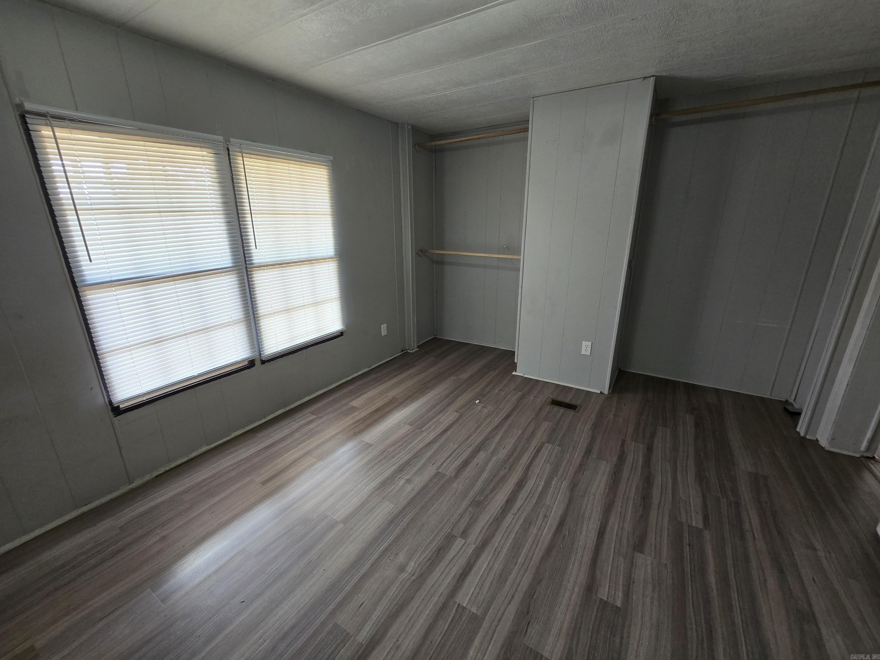 Original Town of Bryant - Residential Lease