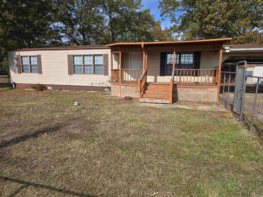 Welcome to 301 SE 3rd ST, a charming apartment located in the heart of Bryant, AR. This spacious residence boasts three generously sized bedrooms and two full bathrooms, offering ample space for comfortable living. The kitchen is equipped with a gas cooktop, perfect for those who love to cook, and a refrigerator is provided for your convenience. The covered front porch adds a touch of southern charm and provides a perfect spot for enjoying your morning coffee or winding down in the evening. With its prime location and thoughtful amenities, 301 SE 3rd ST offers a blend of comfort and convenience that's hard to beat.