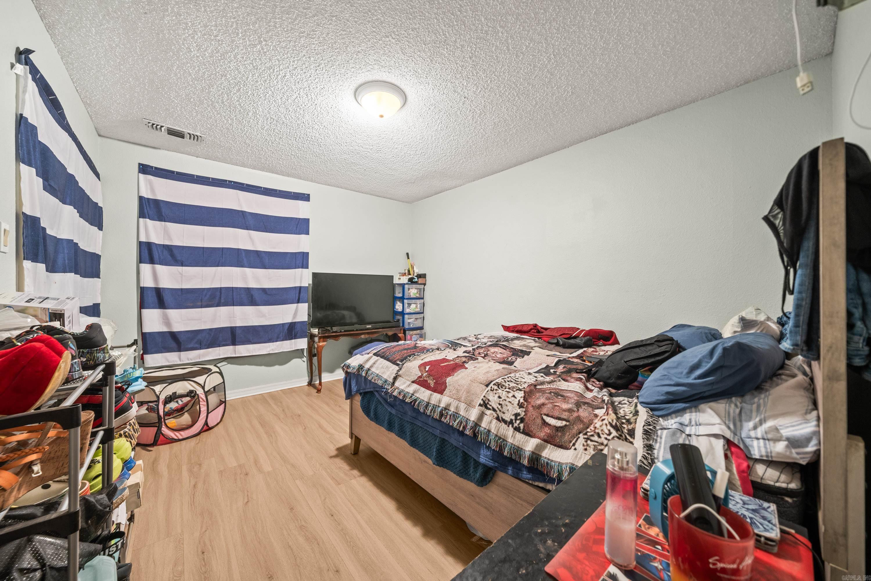 Hill Grove - Residential Income