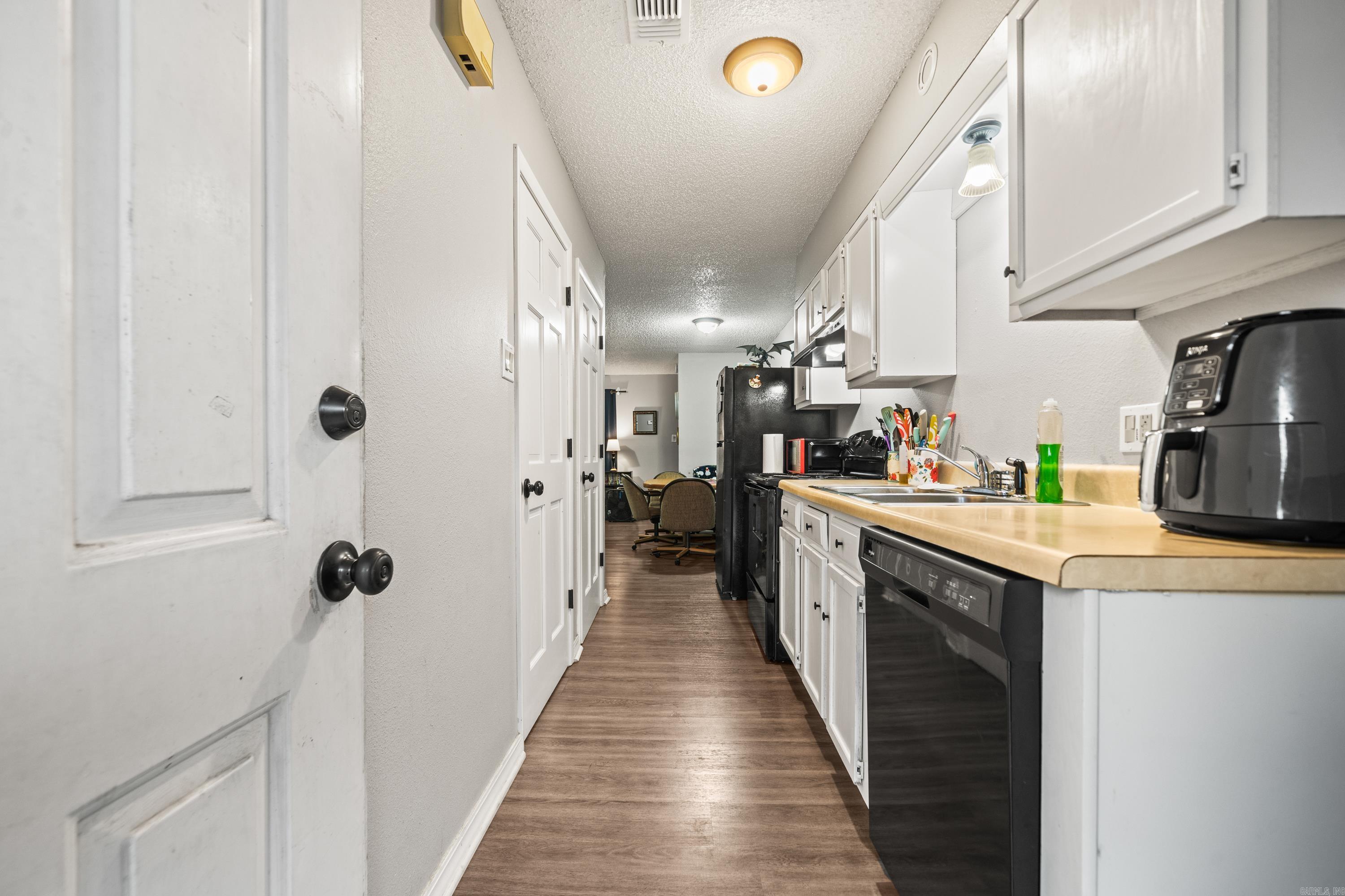 Hill Grove - Residential Income