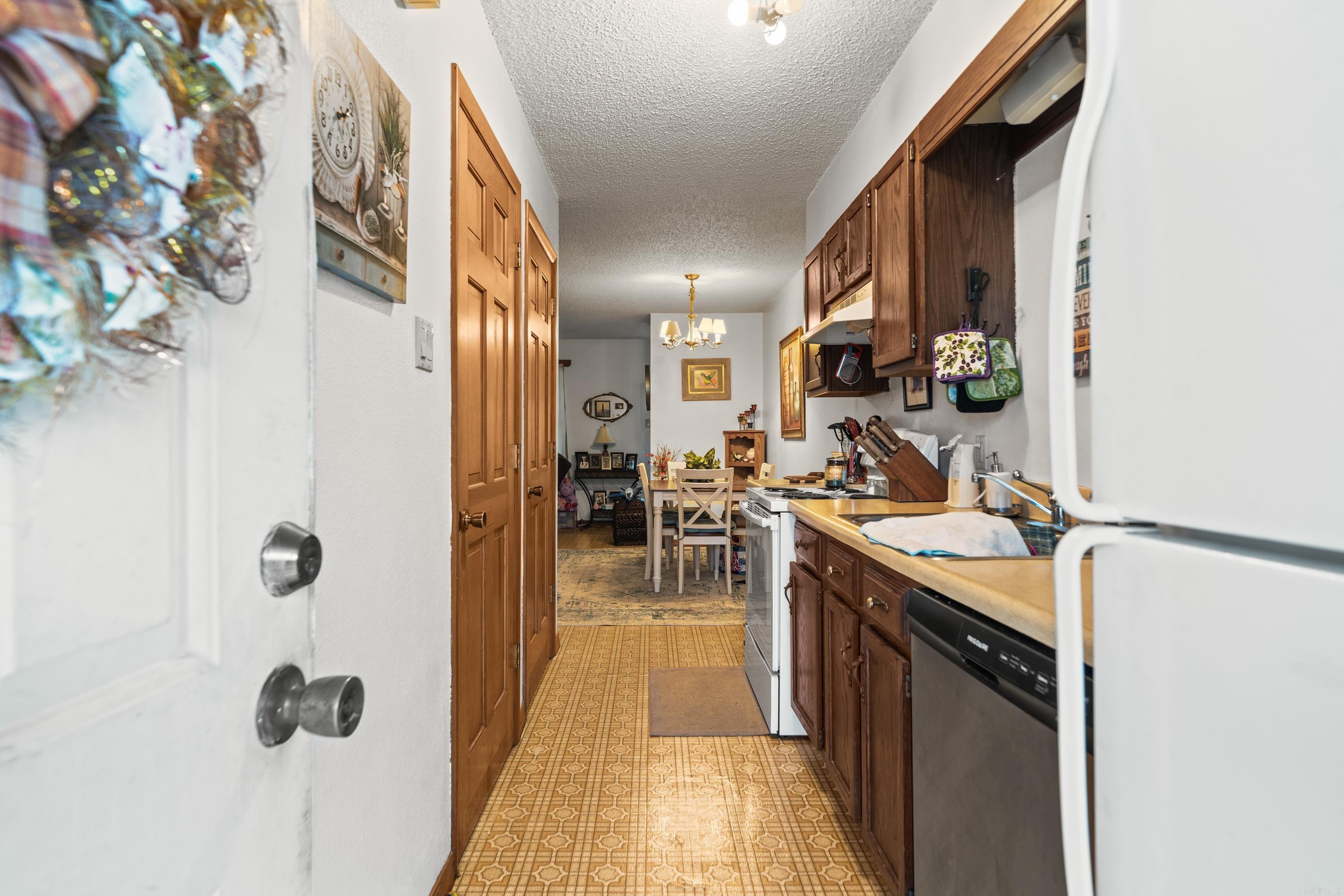 Hill Grove - Residential Income