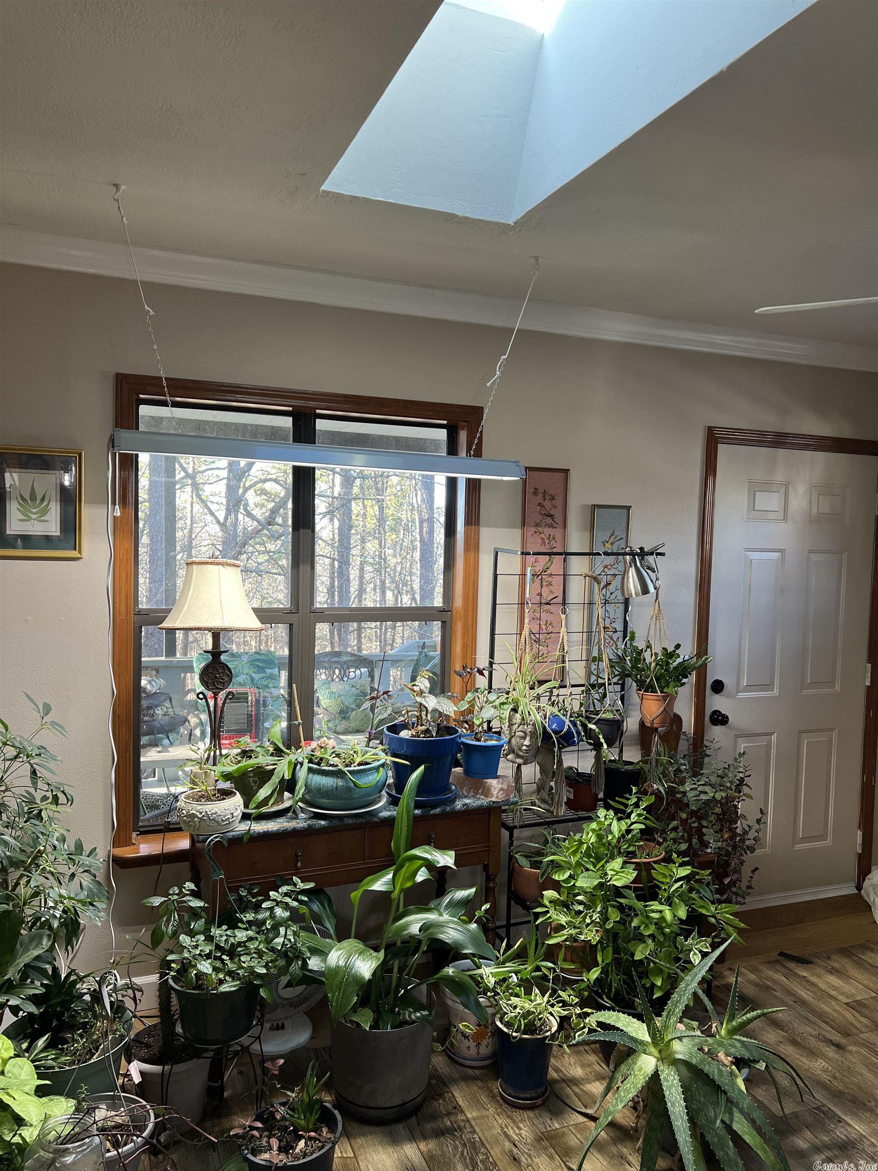 BALENCIAGA - Residential