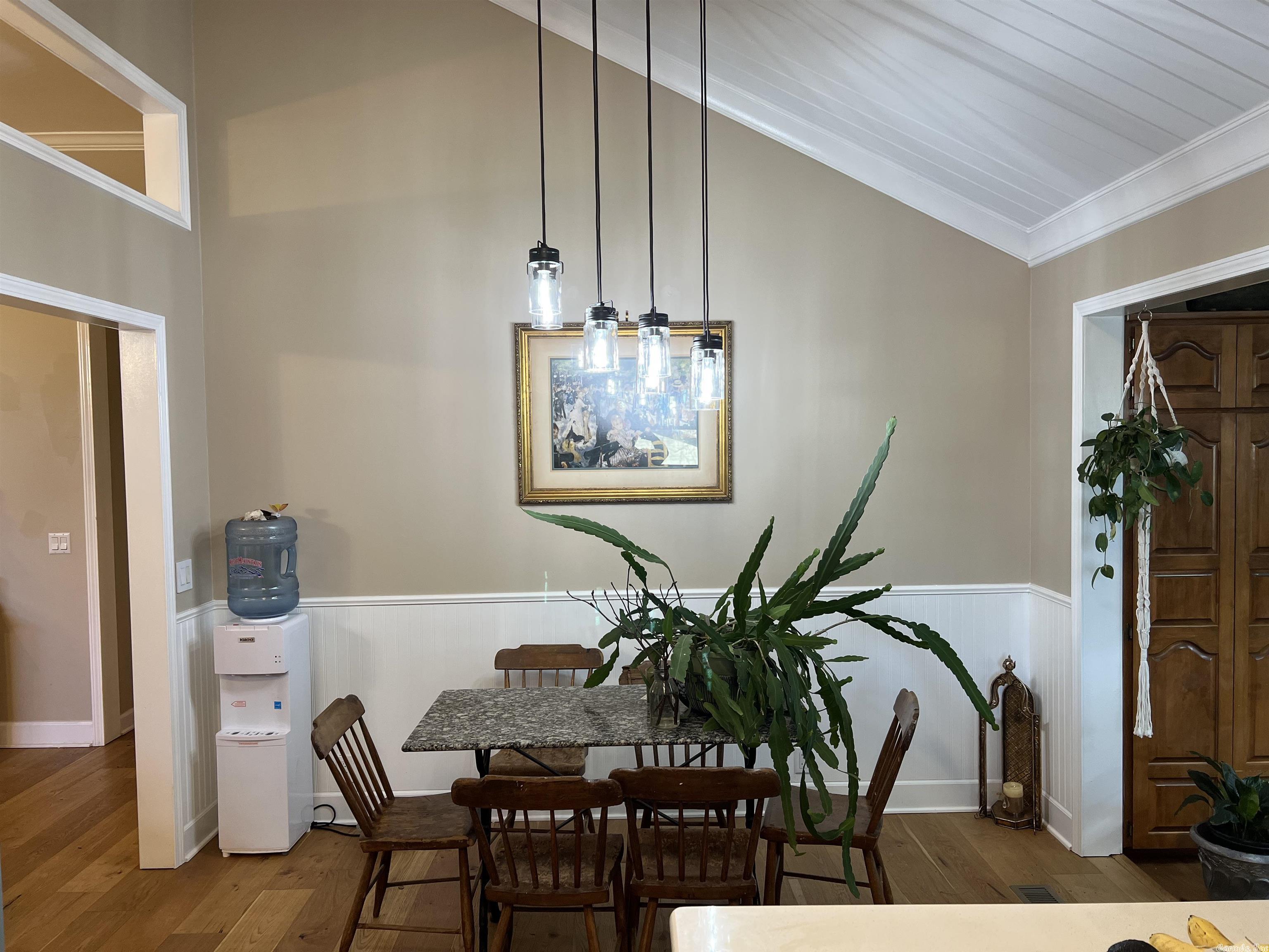 BALENCIAGA - Residential