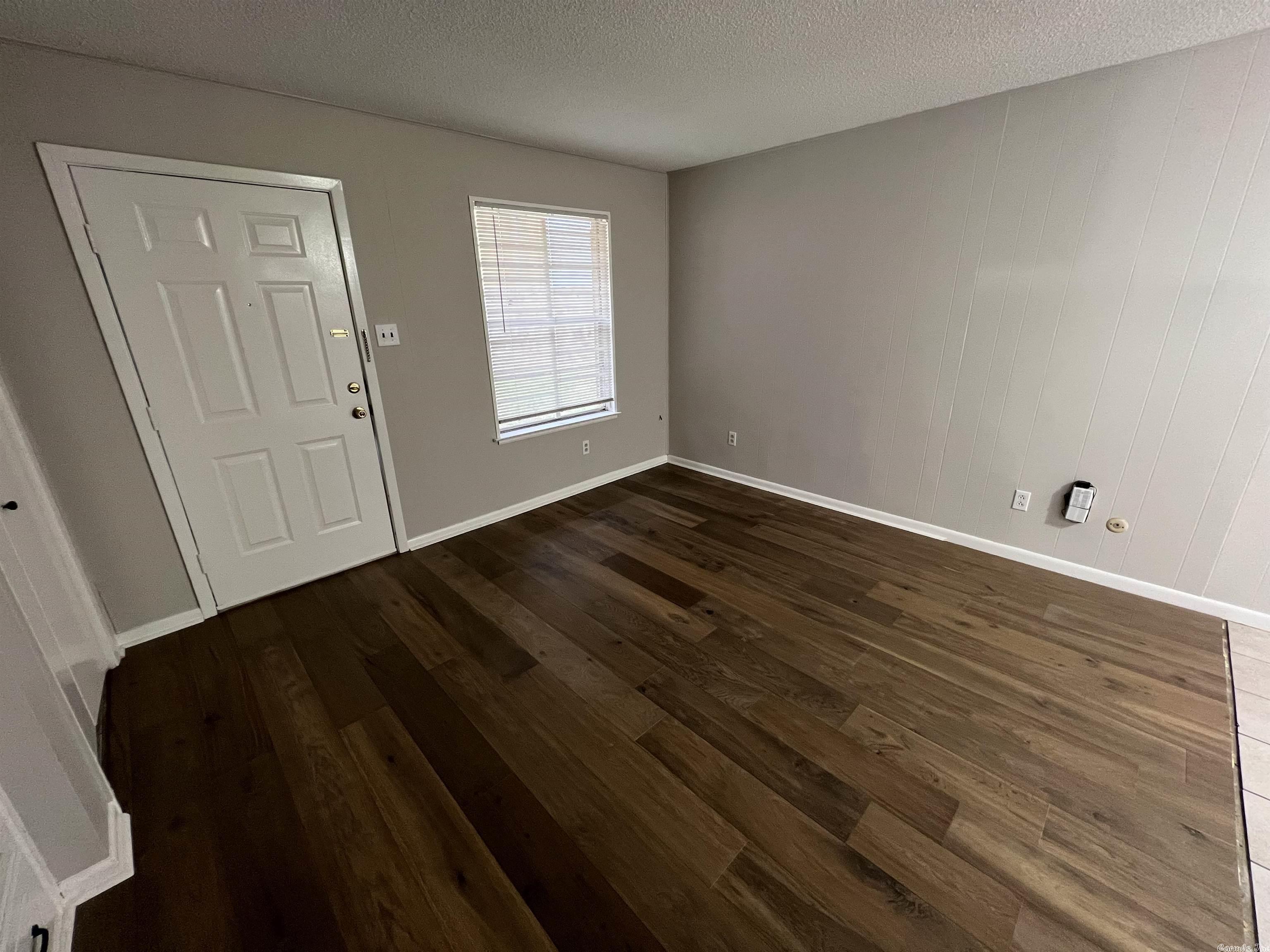 Hill Crest - Residential Lease