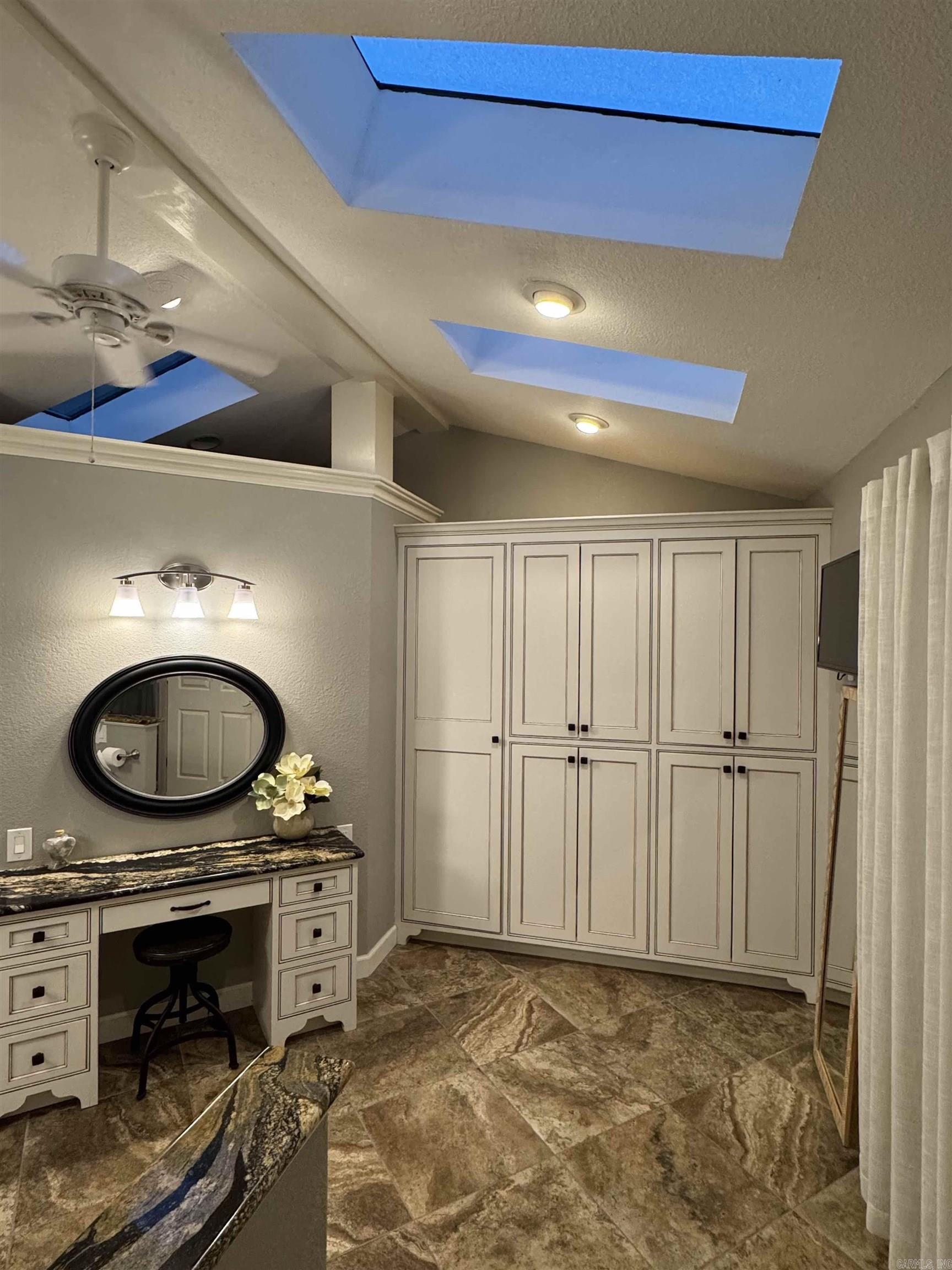 Ranch Estate - Residential