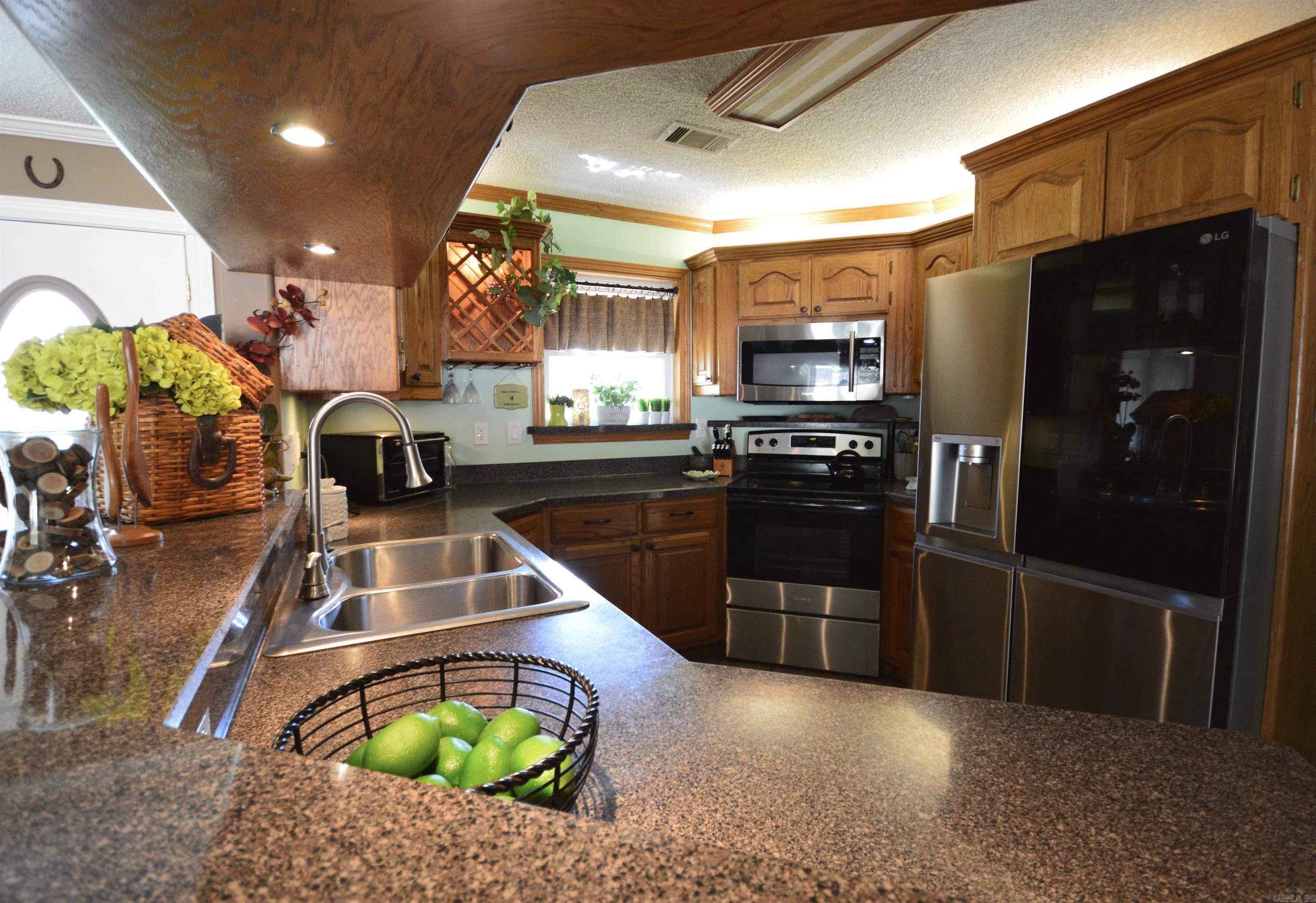 Ranch Estate - Residential