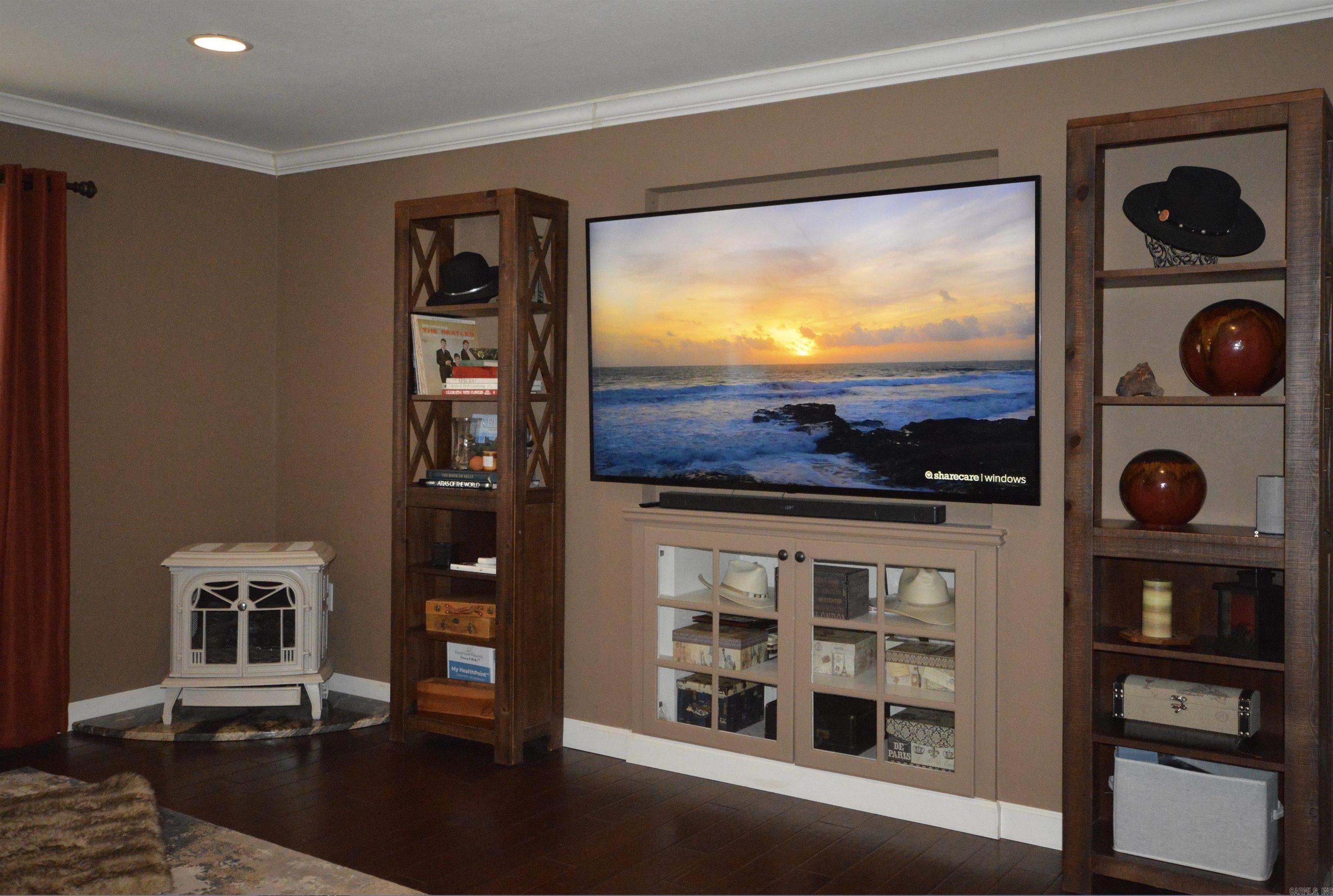 Ranch Estate - Residential