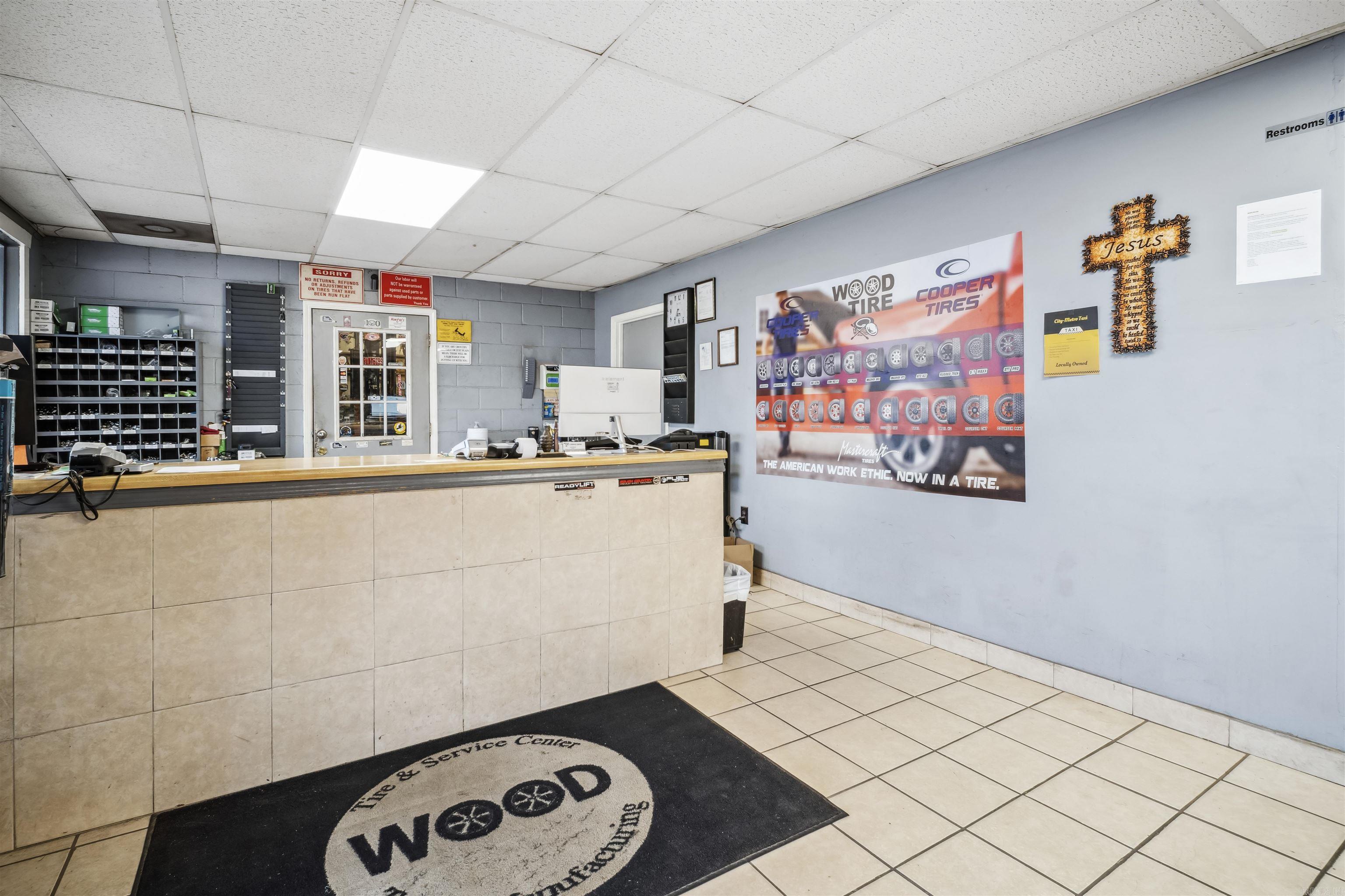 Metes & Bounds - Commercial Sale