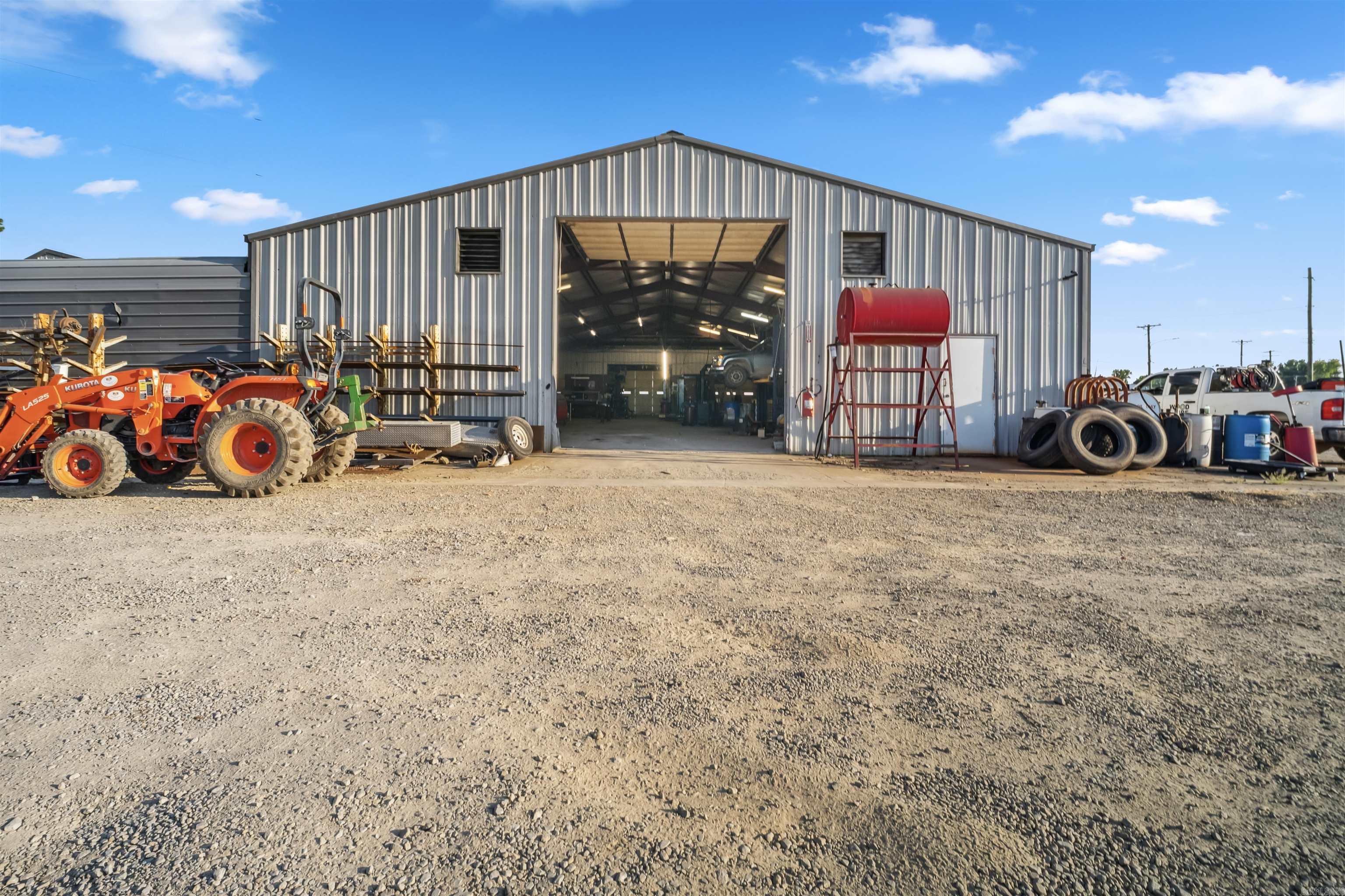 Metes & Bounds - Commercial Sale