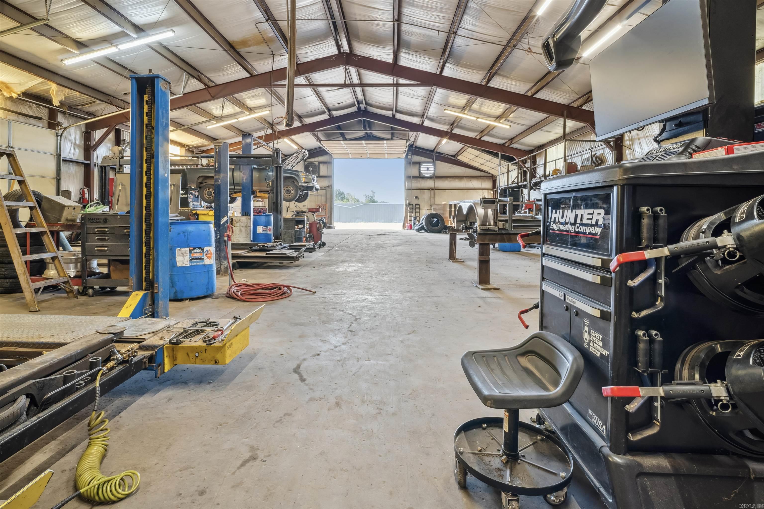 Metes & Bounds - Commercial Sale