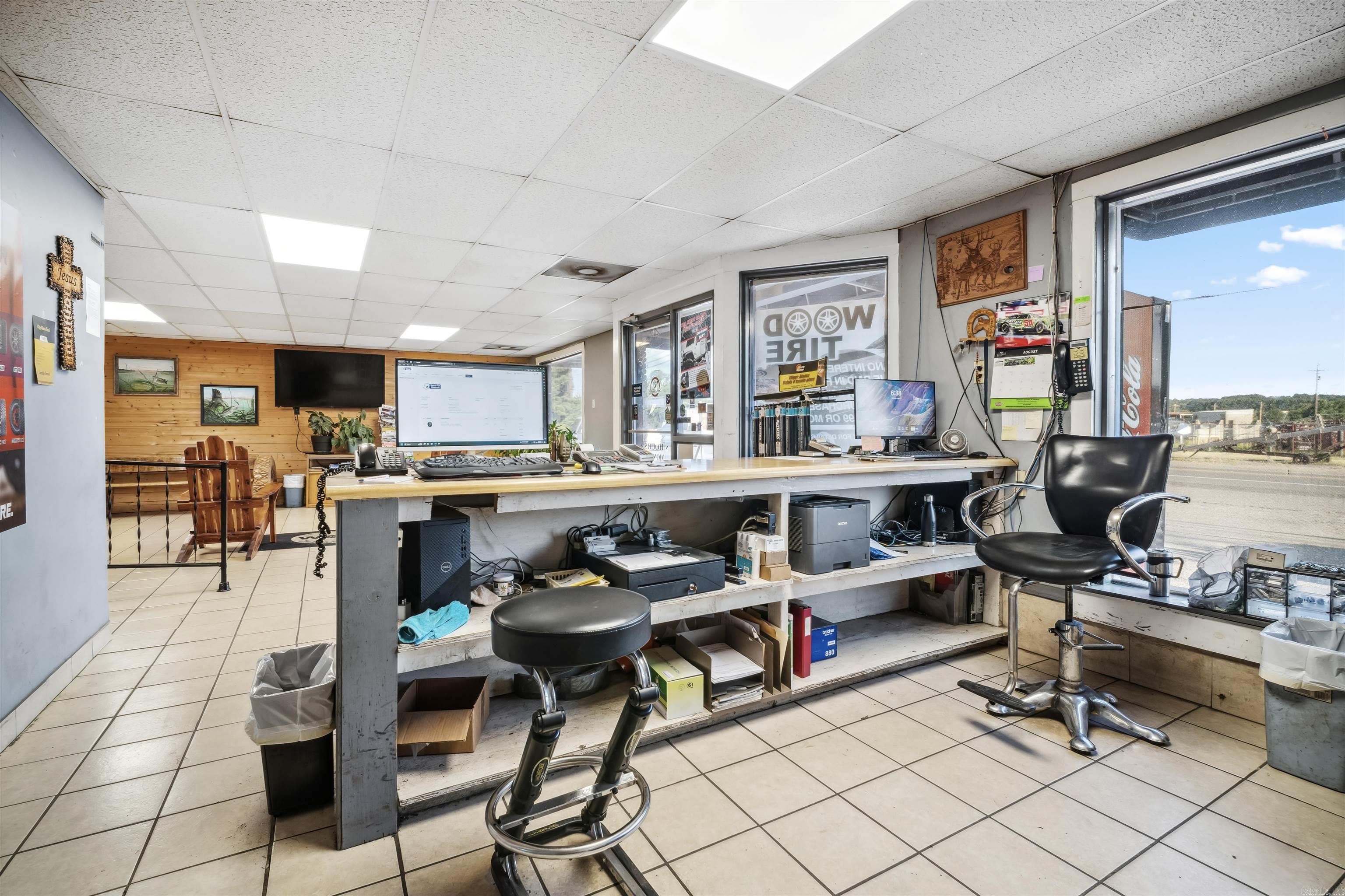 Metes & Bounds - Commercial Sale