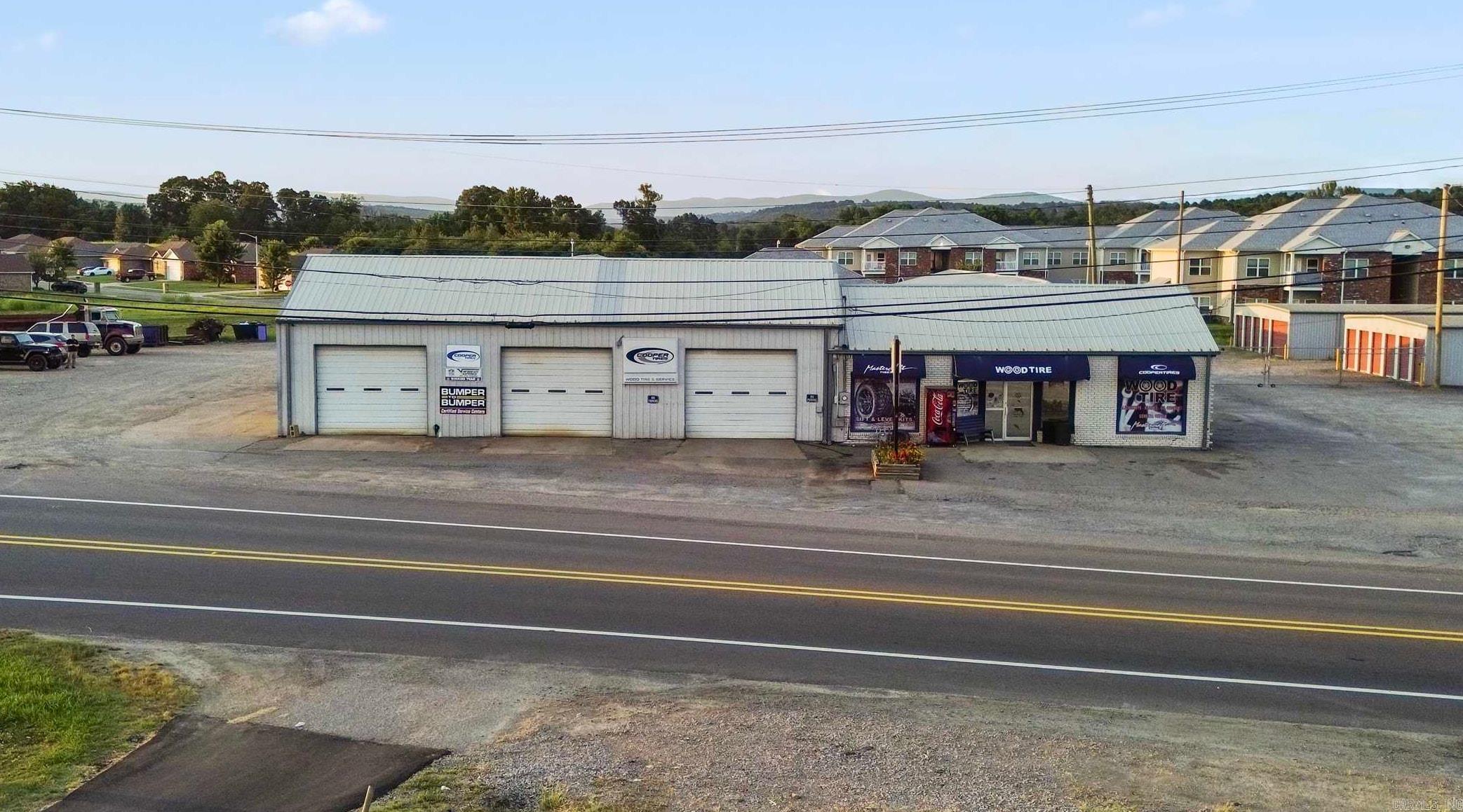 Metes & Bounds - Commercial Sale