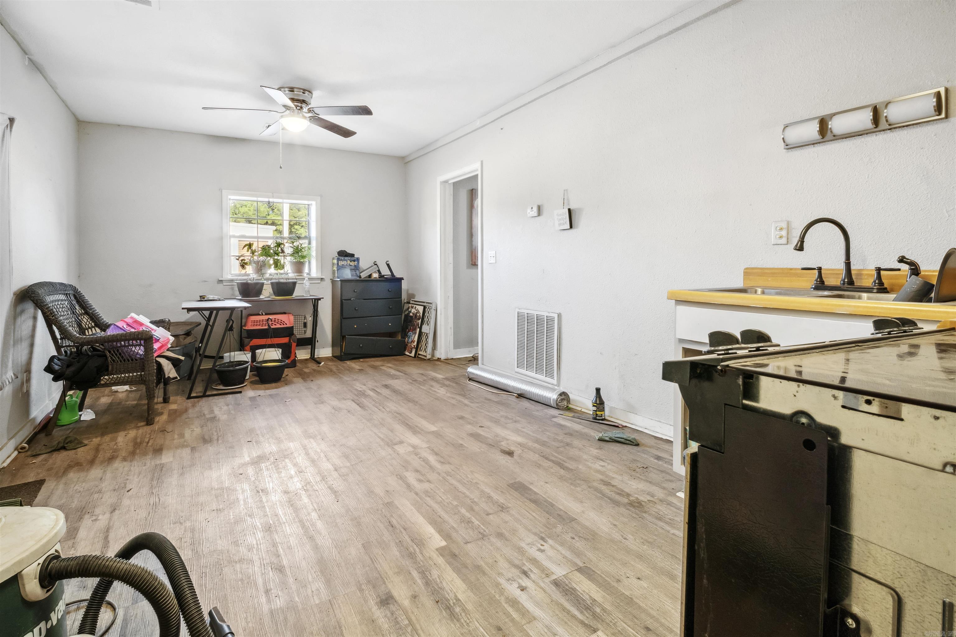 Metes & Bounds - Commercial Sale