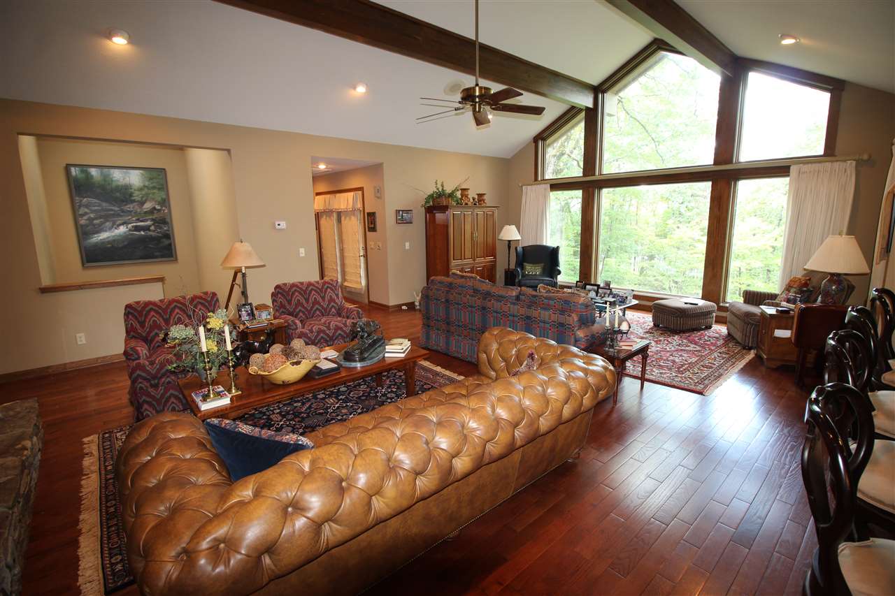 Eden Isle-Country Club - Residential