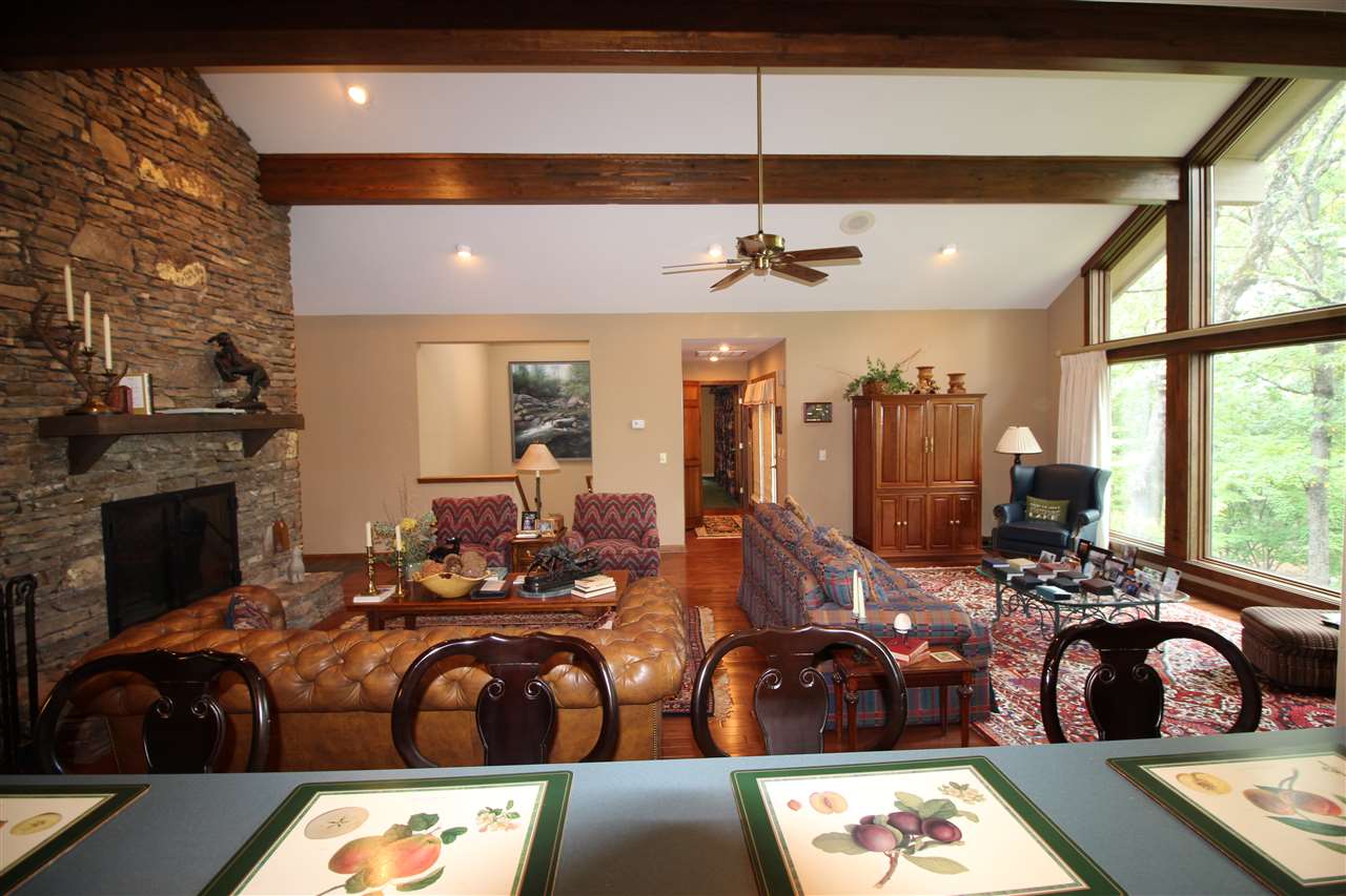 Eden Isle-Country Club - Residential