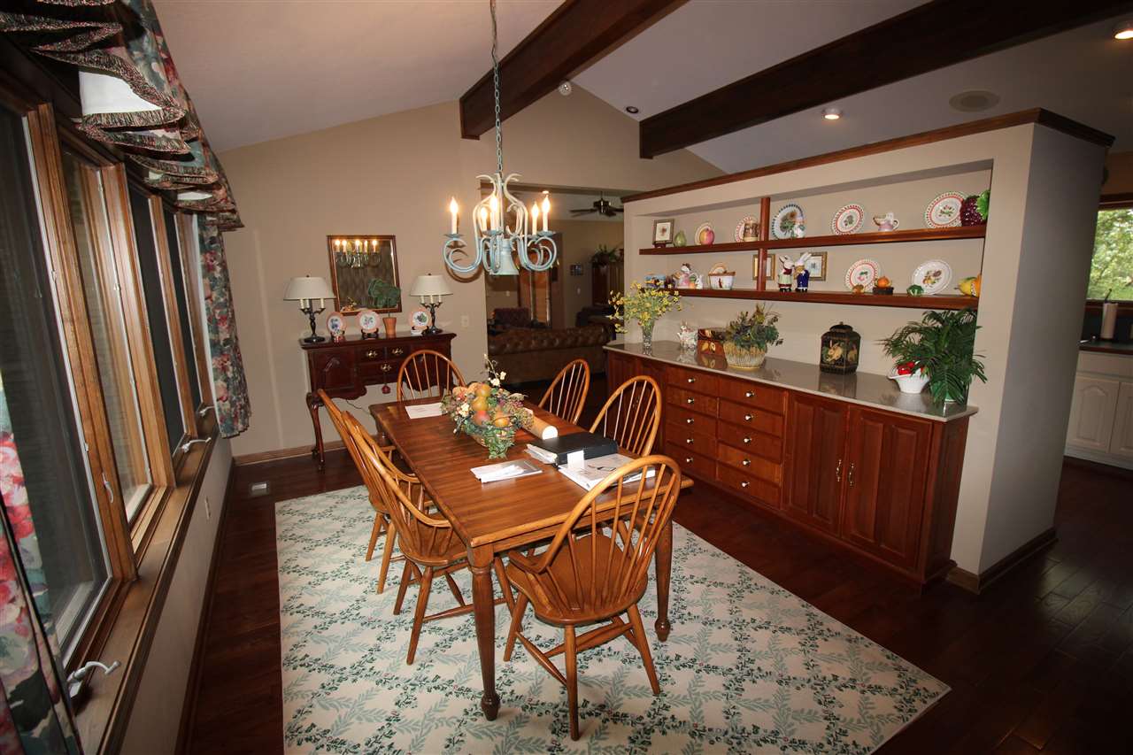 Eden Isle-Country Club - Residential