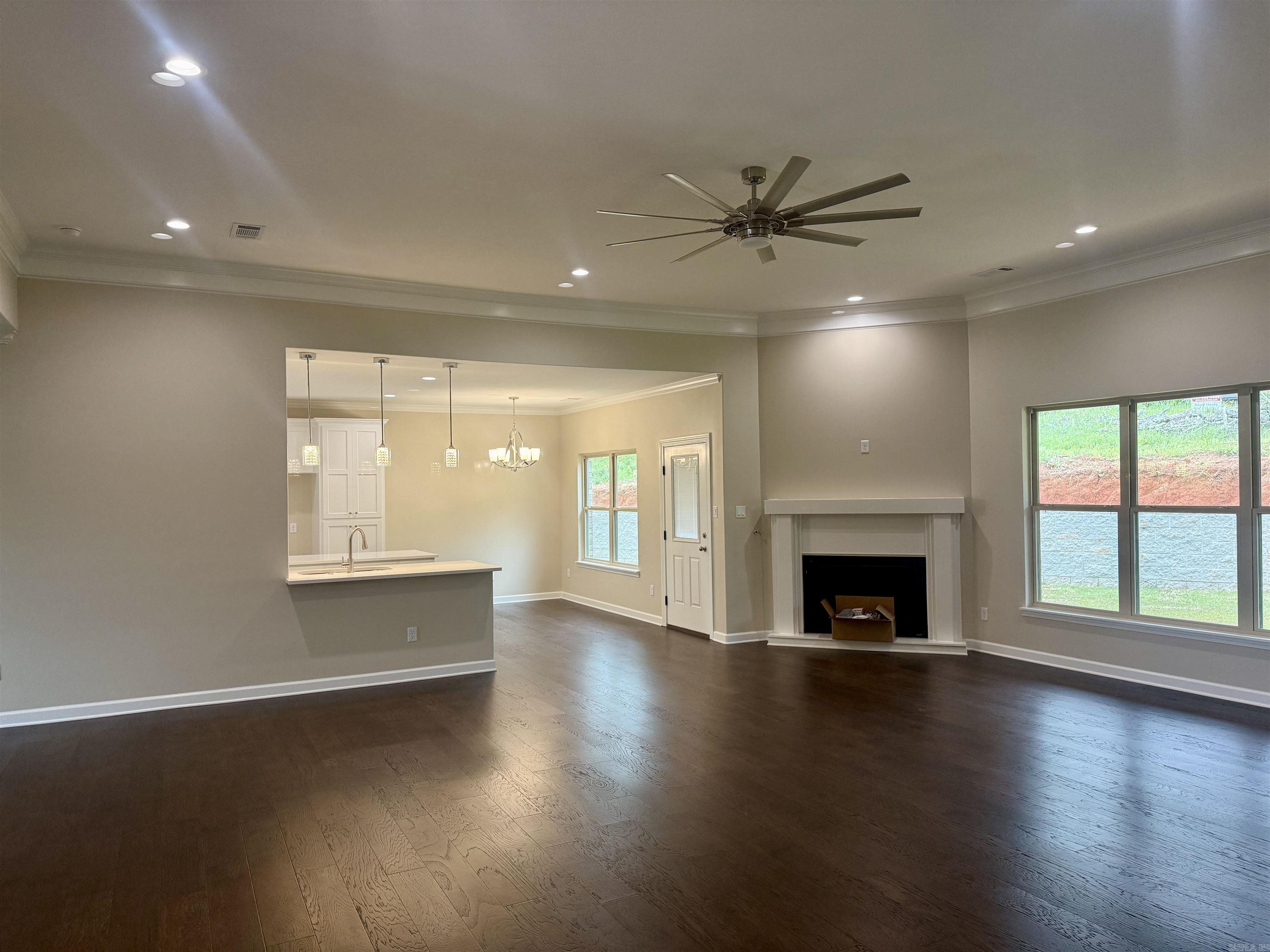 STONEYBROOK - Residential